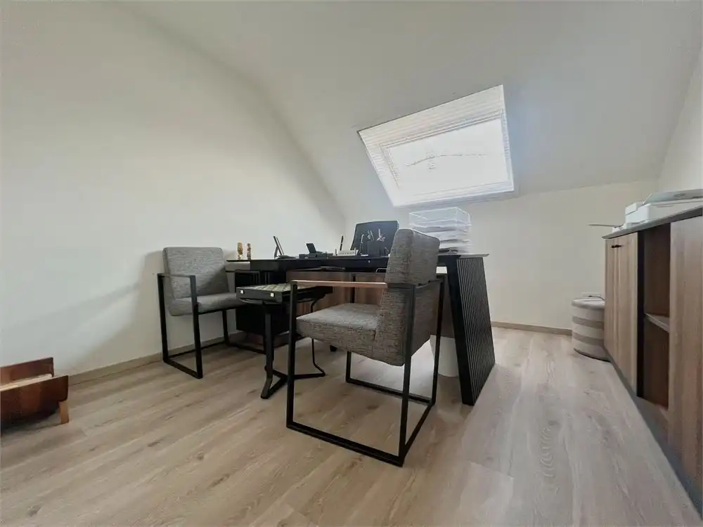 Recente nieuwbouwwoning (2022) met 4 slpks + tuin! foto 8