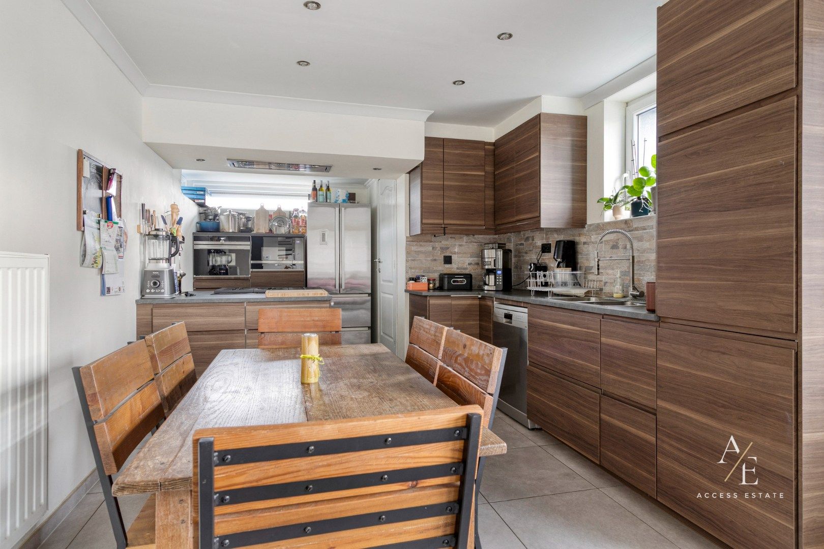 Instapklare, gerenoveerde woning met tuin, carport en zonnepanelen – Herzele foto 6