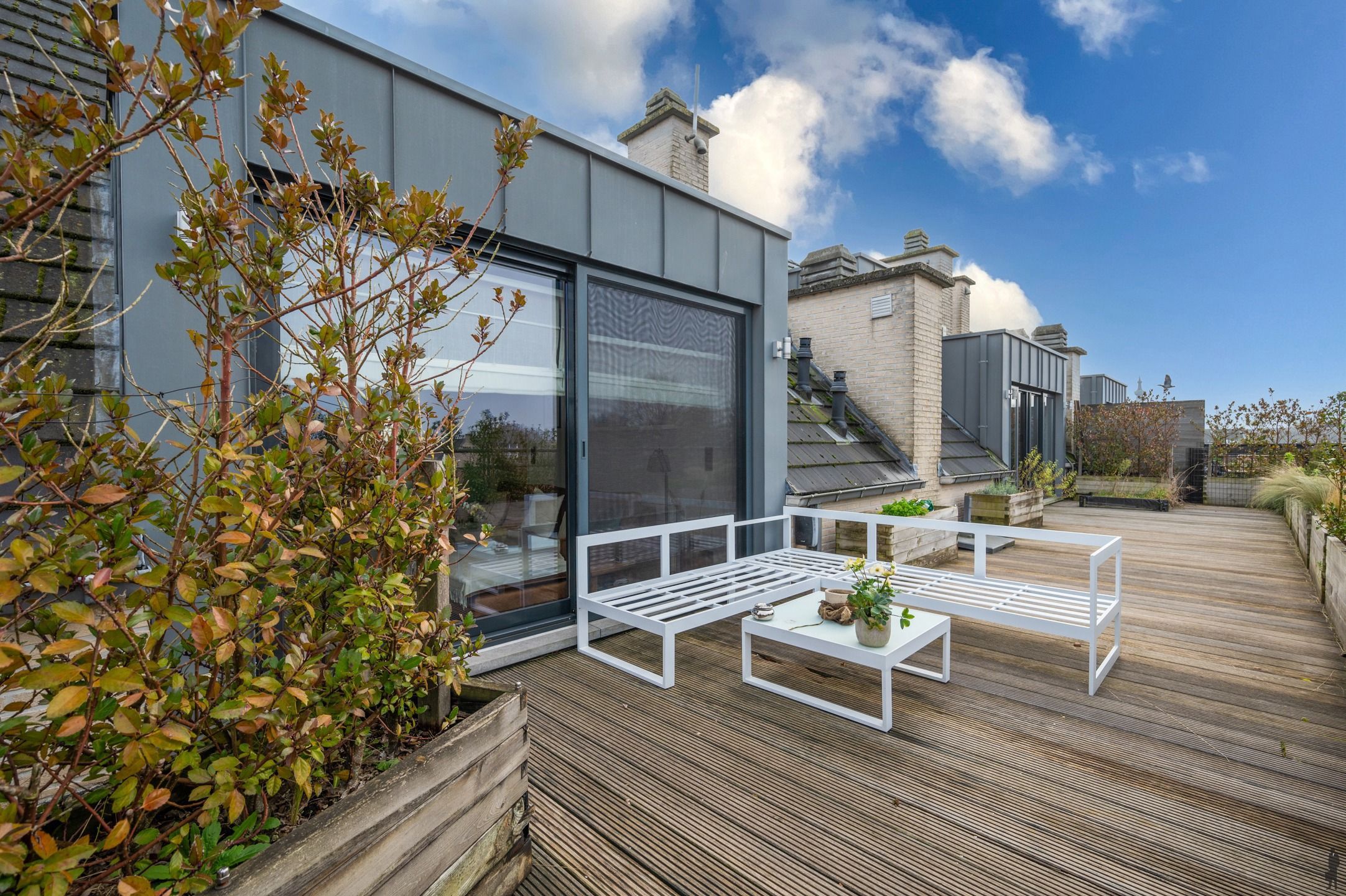 Dakappartement met groot terras! foto 15