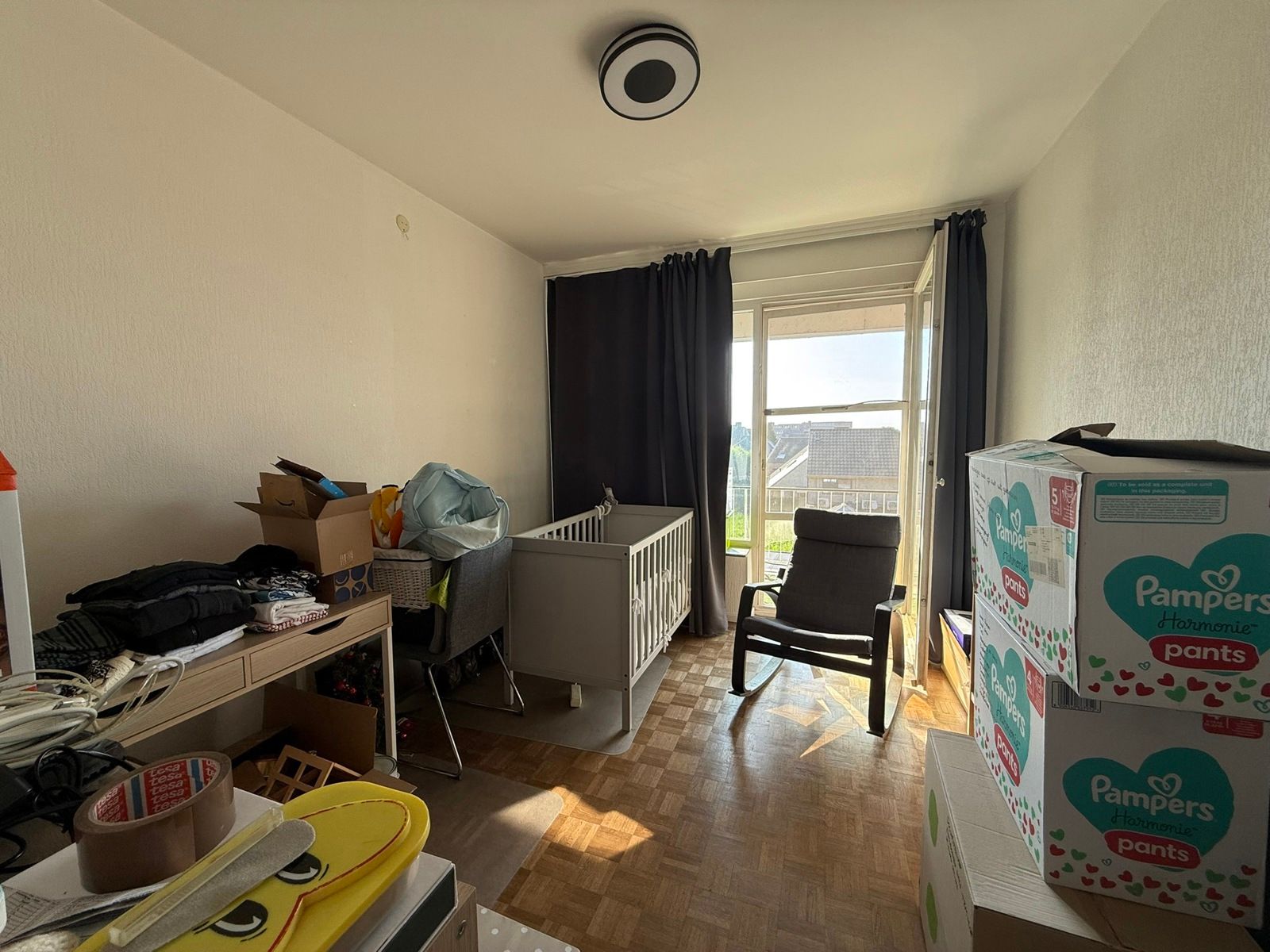 Appartement met 3 slaapkamers, balkon en garage nabij het centrum foto 6