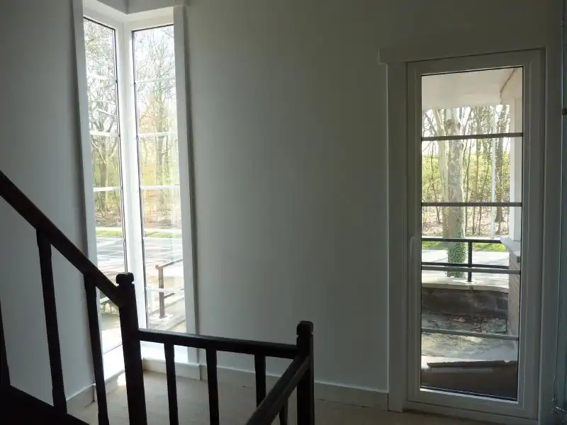 Gezellige woning met mooie tuin foto 6