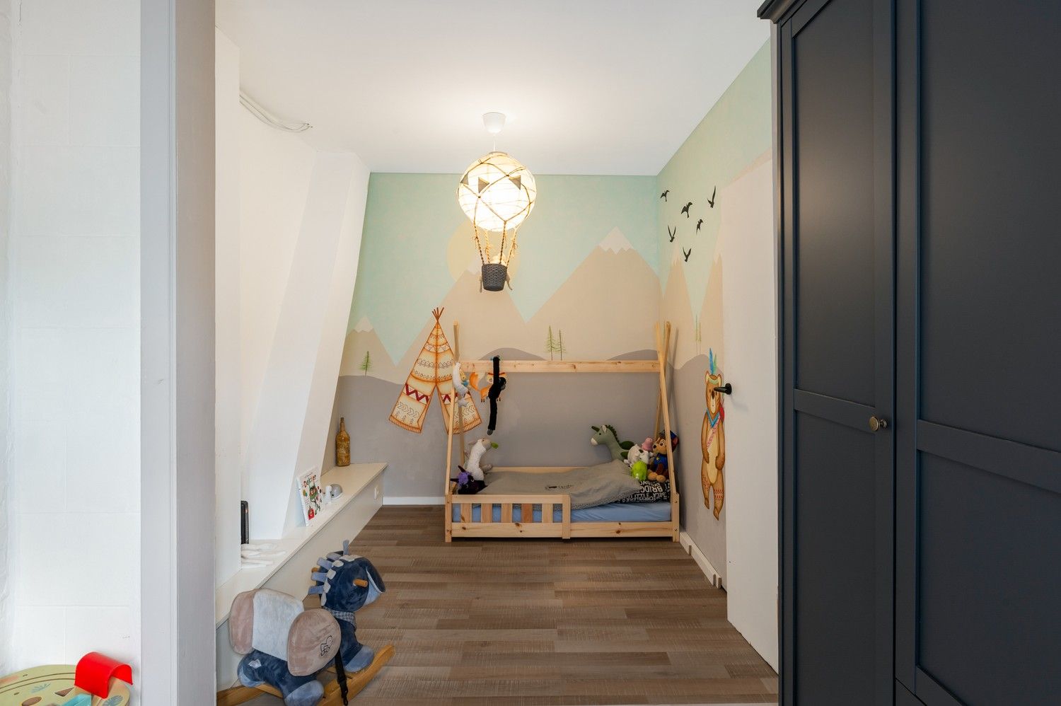 Toffe woning met zonnige tuin in het gezellige Ranst! foto 13