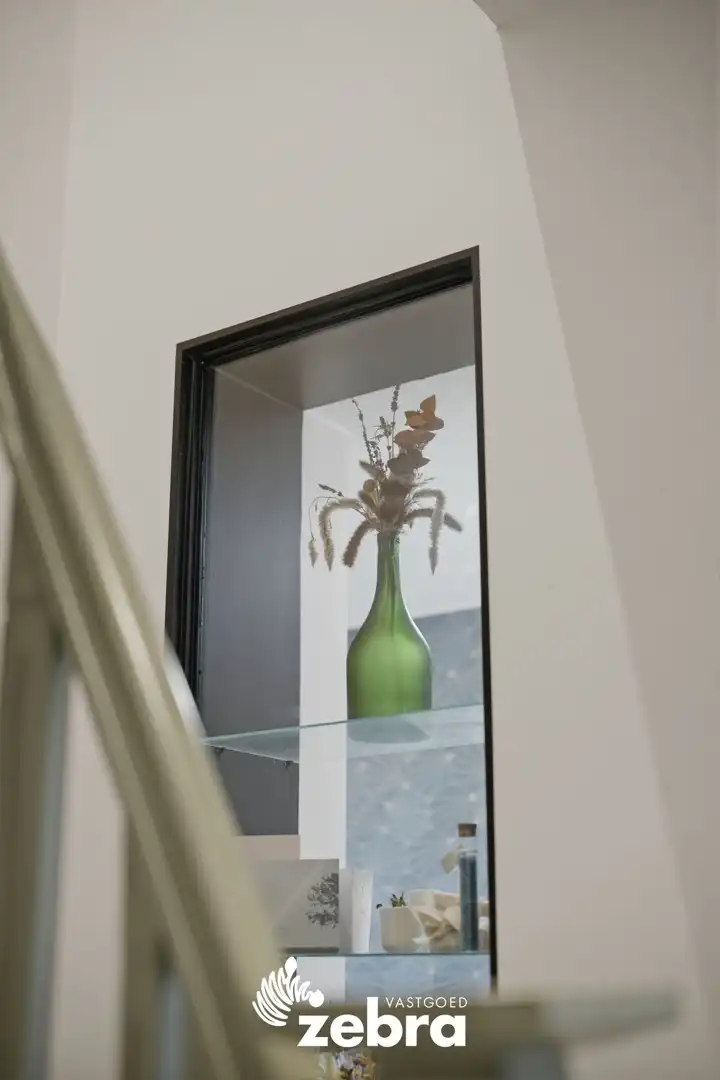 Uitzonderlijk grote rijwoning met 4 slaapkamers in Roeselare foto 13