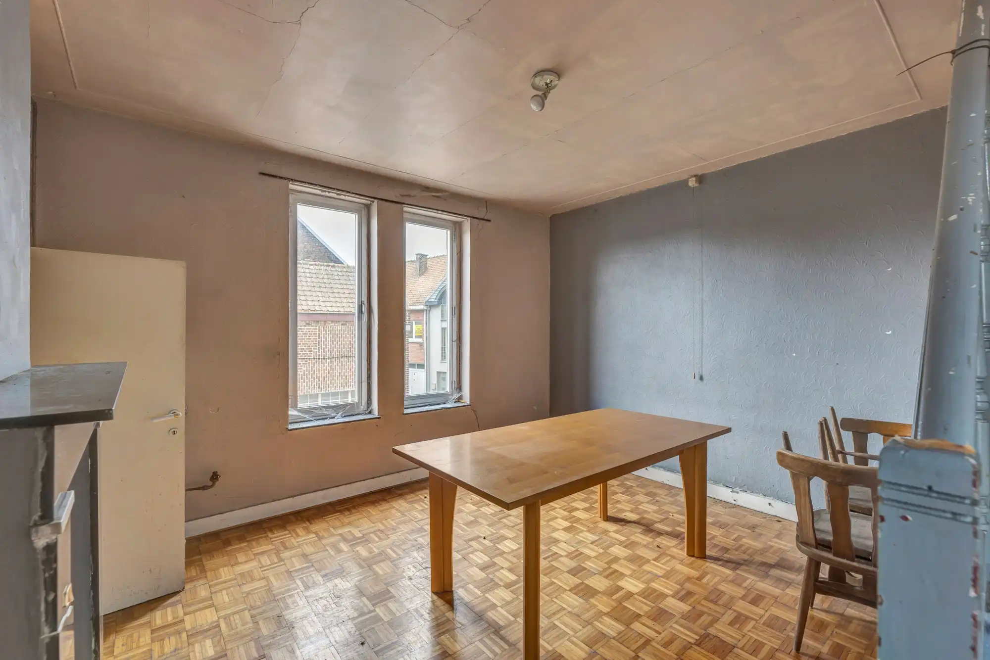 Te renoveren café/woning nabij station Denderleeuw foto 25