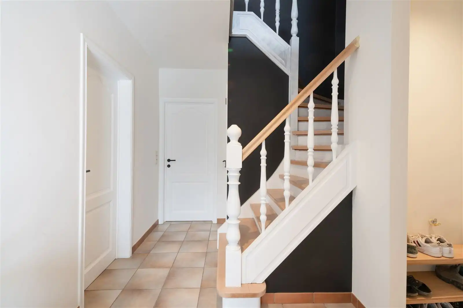 Rustig gelegen gezinswoning met tuin op 12are90 foto 10