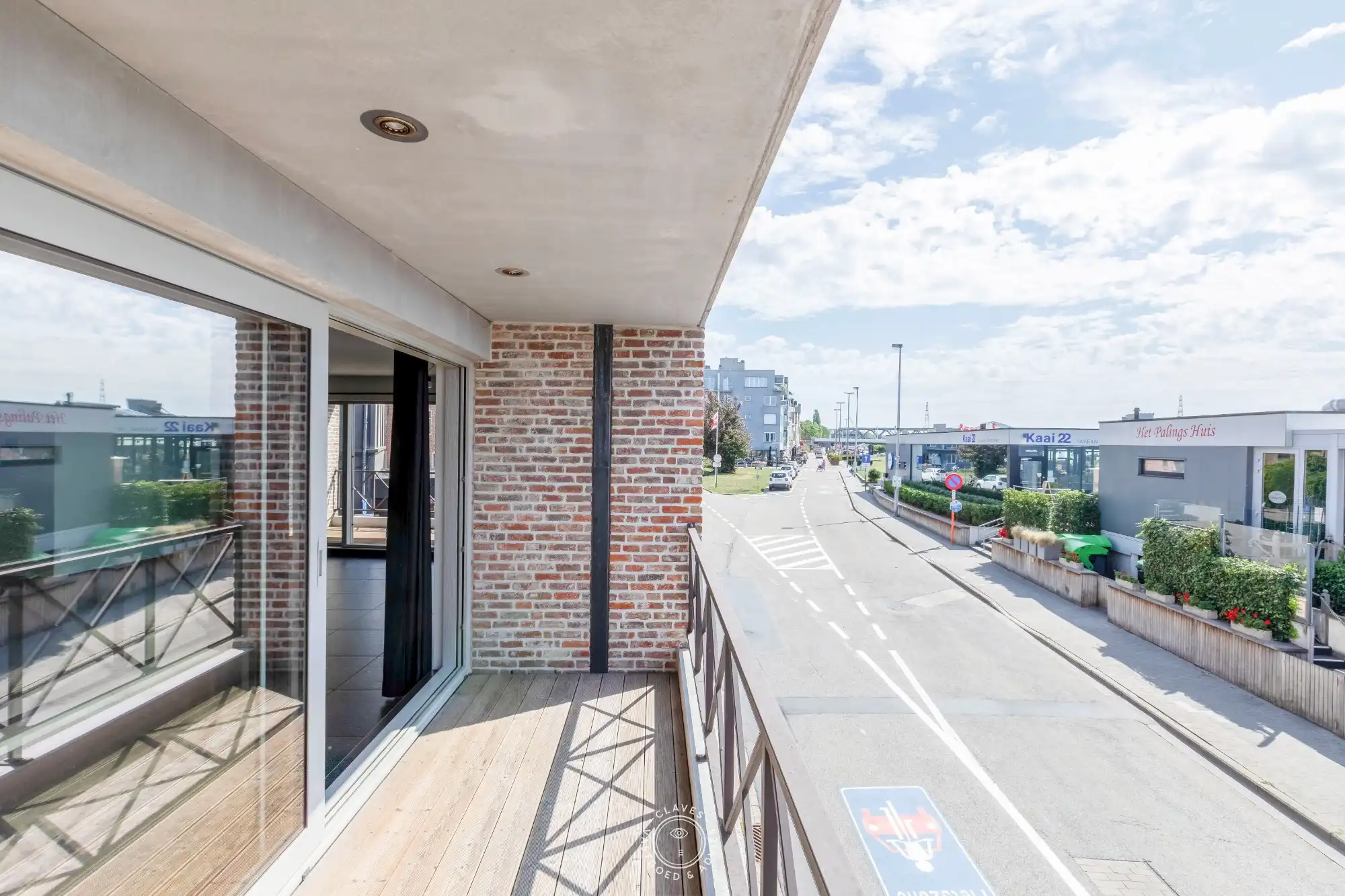 Licht, ruimte en prachtig Scheldezicht in hartje Temse foto 9