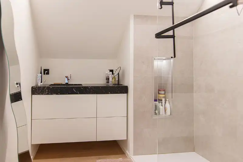 High-end, totaal gerenoveerde, ruime en energiezuinige woning met doordachte indeling op een TOP-locatie in Hasselt foto 30