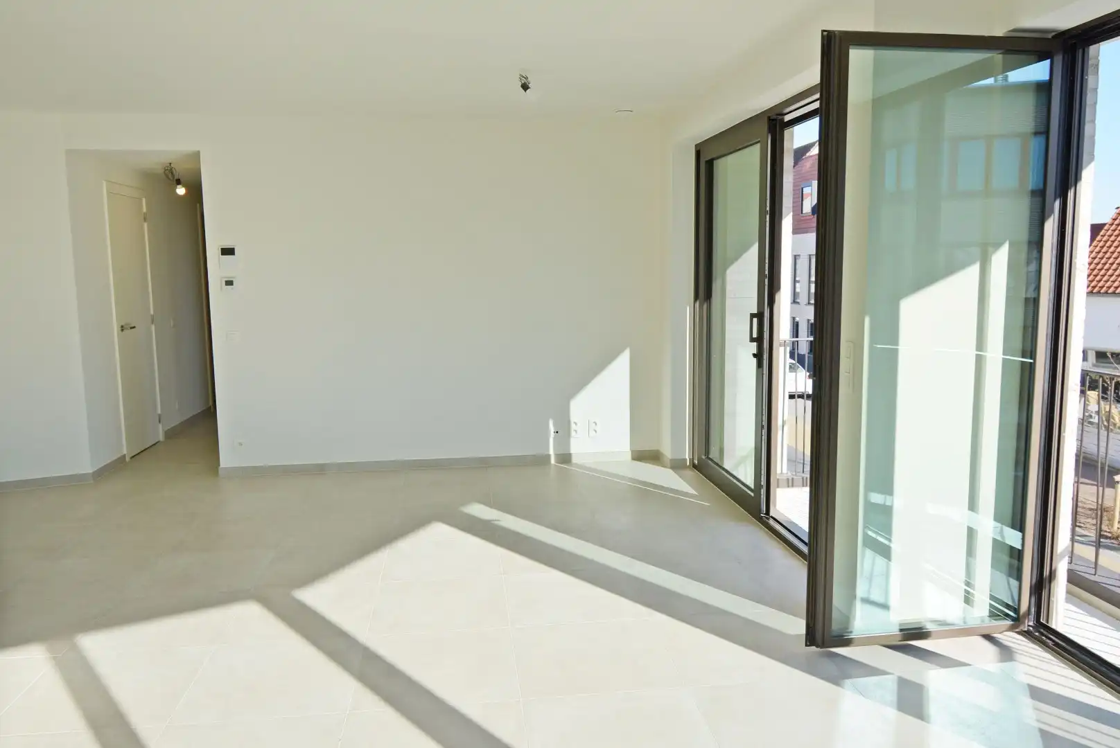 Zonnig nieuwbouw appartement nabij het strand in Duinbergen foto 3