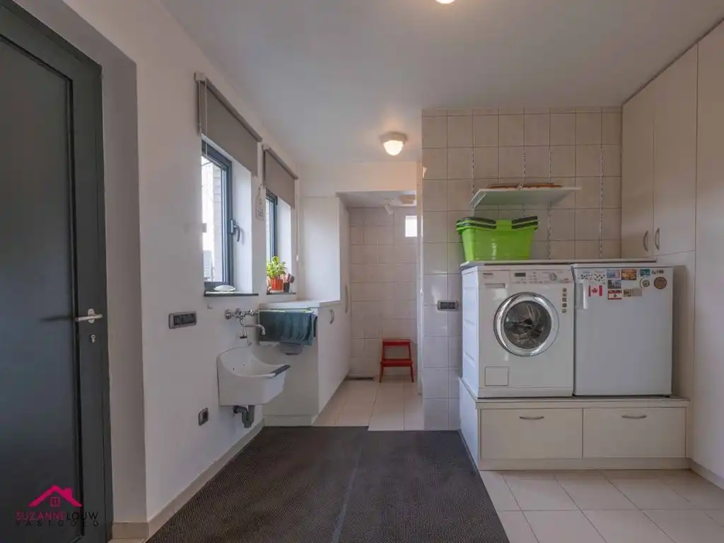 Ruime vrijstaande en instapklare woning in hedendaagse stijl foto 25