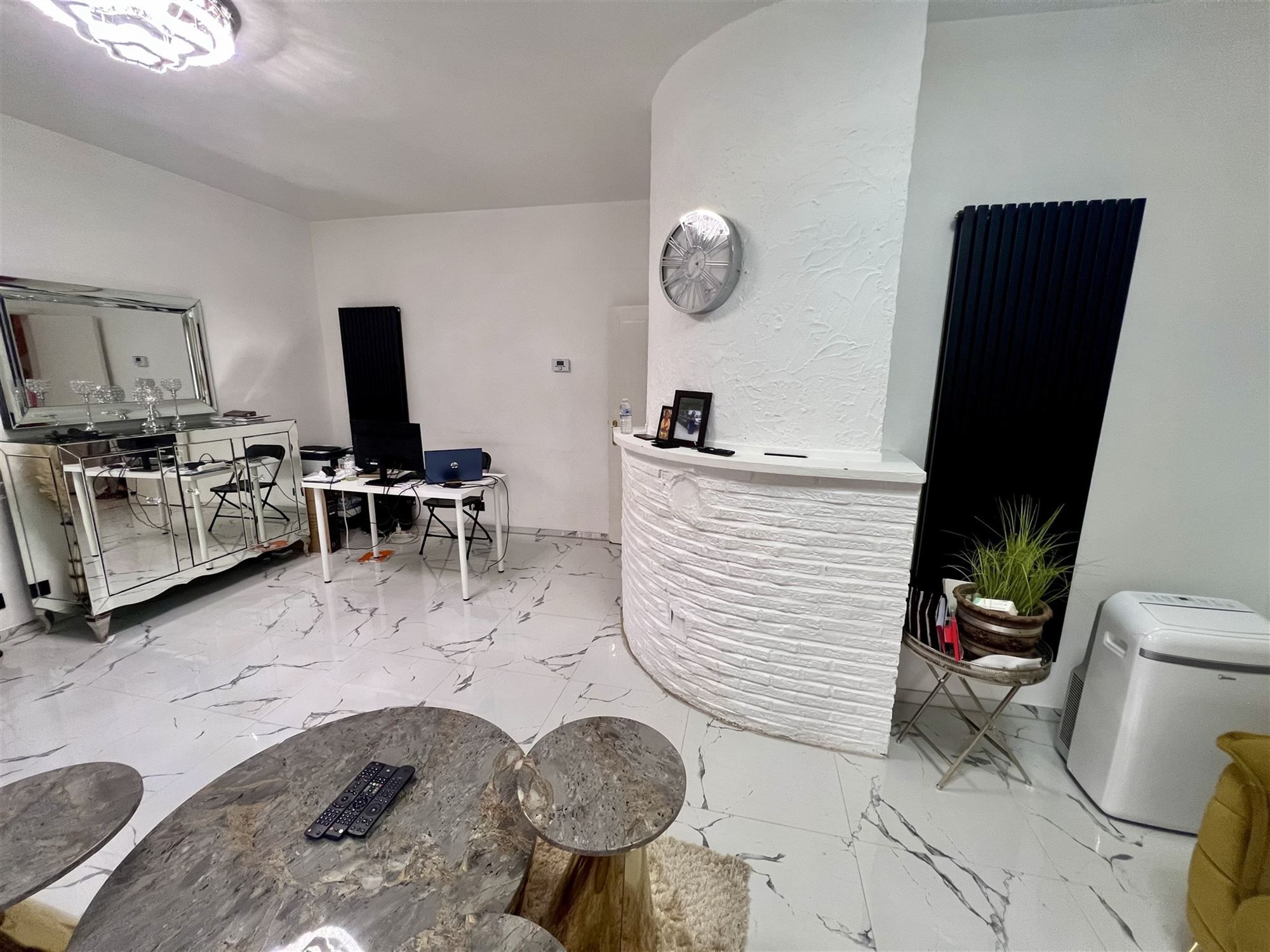 Enorme gezinswoning op 463 m² met 5 slaapkamers en 2 badk. foto 13