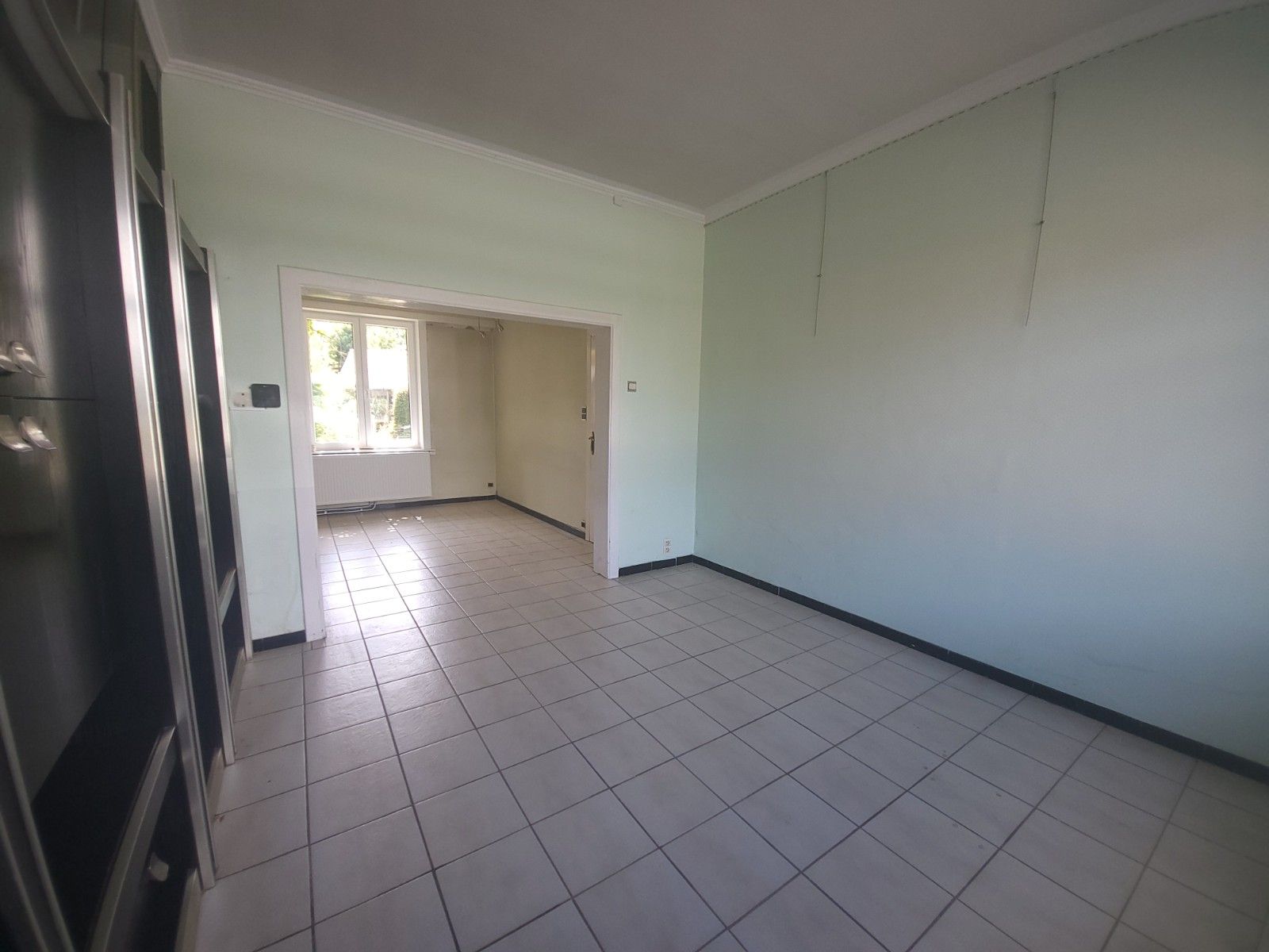Ruime, centraal gelegen woning in Deinze foto 4