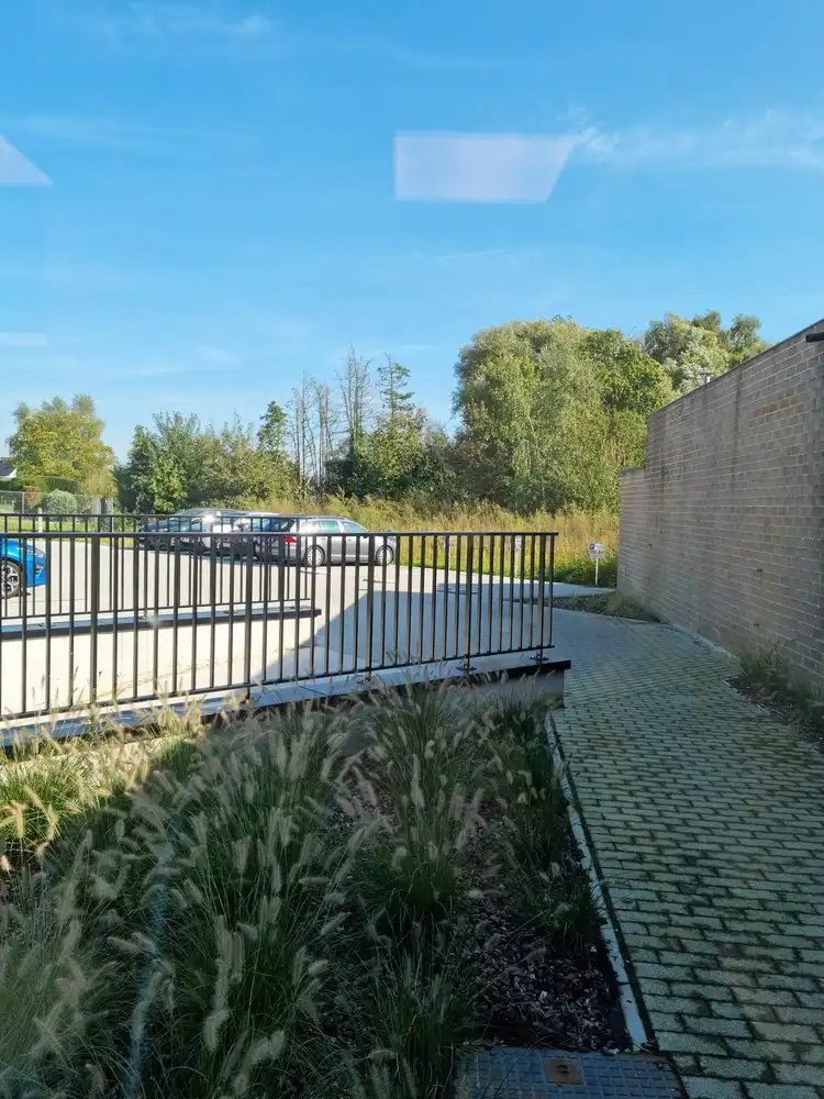 Instapklaar commercieel gelijkvloers (233 m²) met 3 parkeerplaatsen te huur in Aalter foto 18