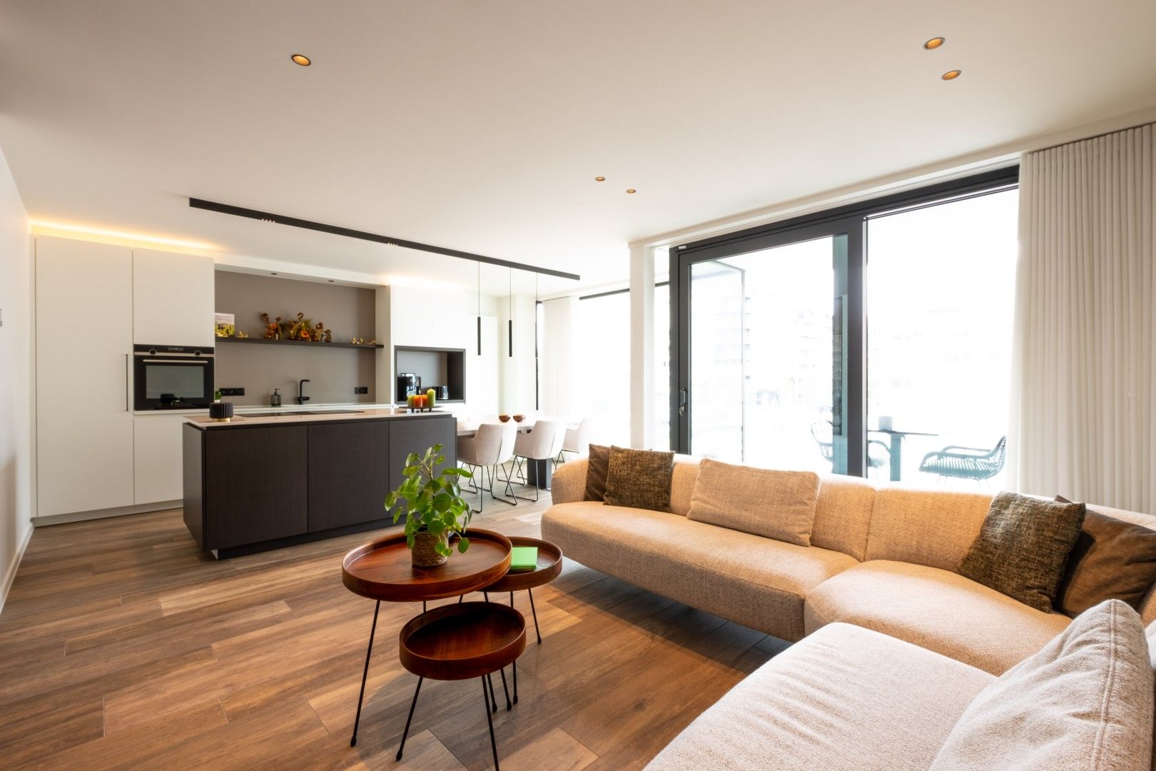 Luxueus appartement met zeezicht aan het Sint-Bernardus Kerkje foto 8