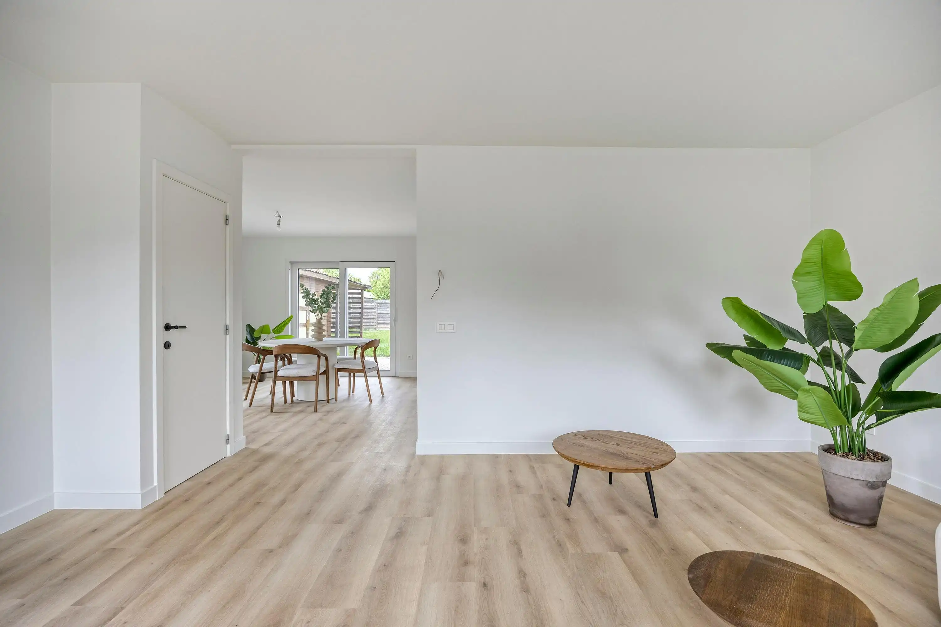 Recent gerenoveerd huis met 3 kamers te koop in Deerlijk foto 5