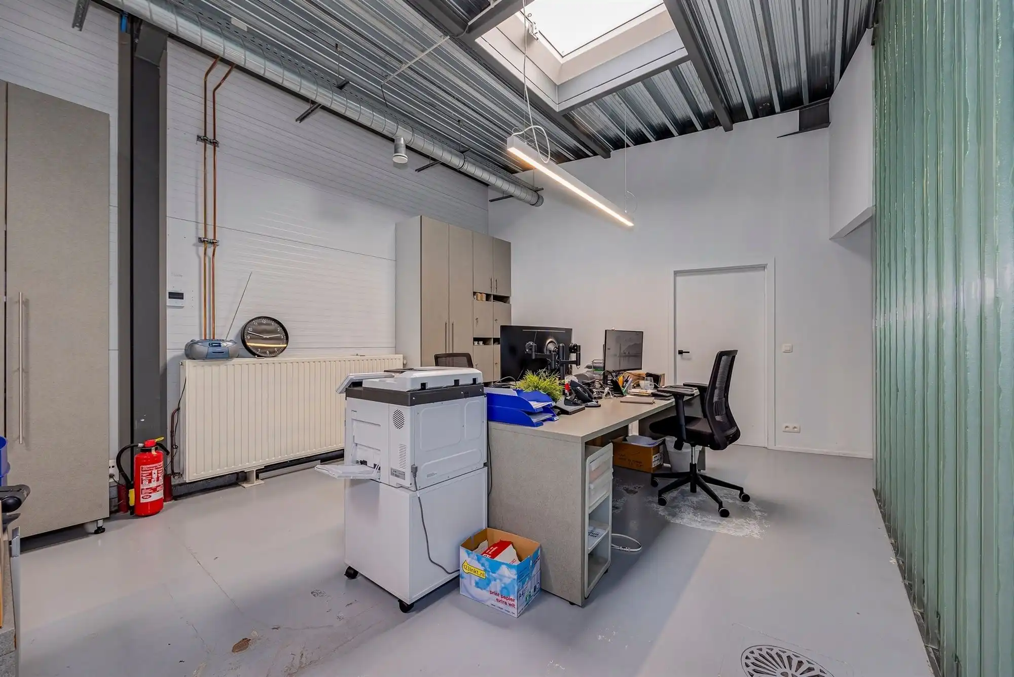 Vrijstaand KMO / kantoorgebouw van ca 405 m² op 1.200 m² foto 6