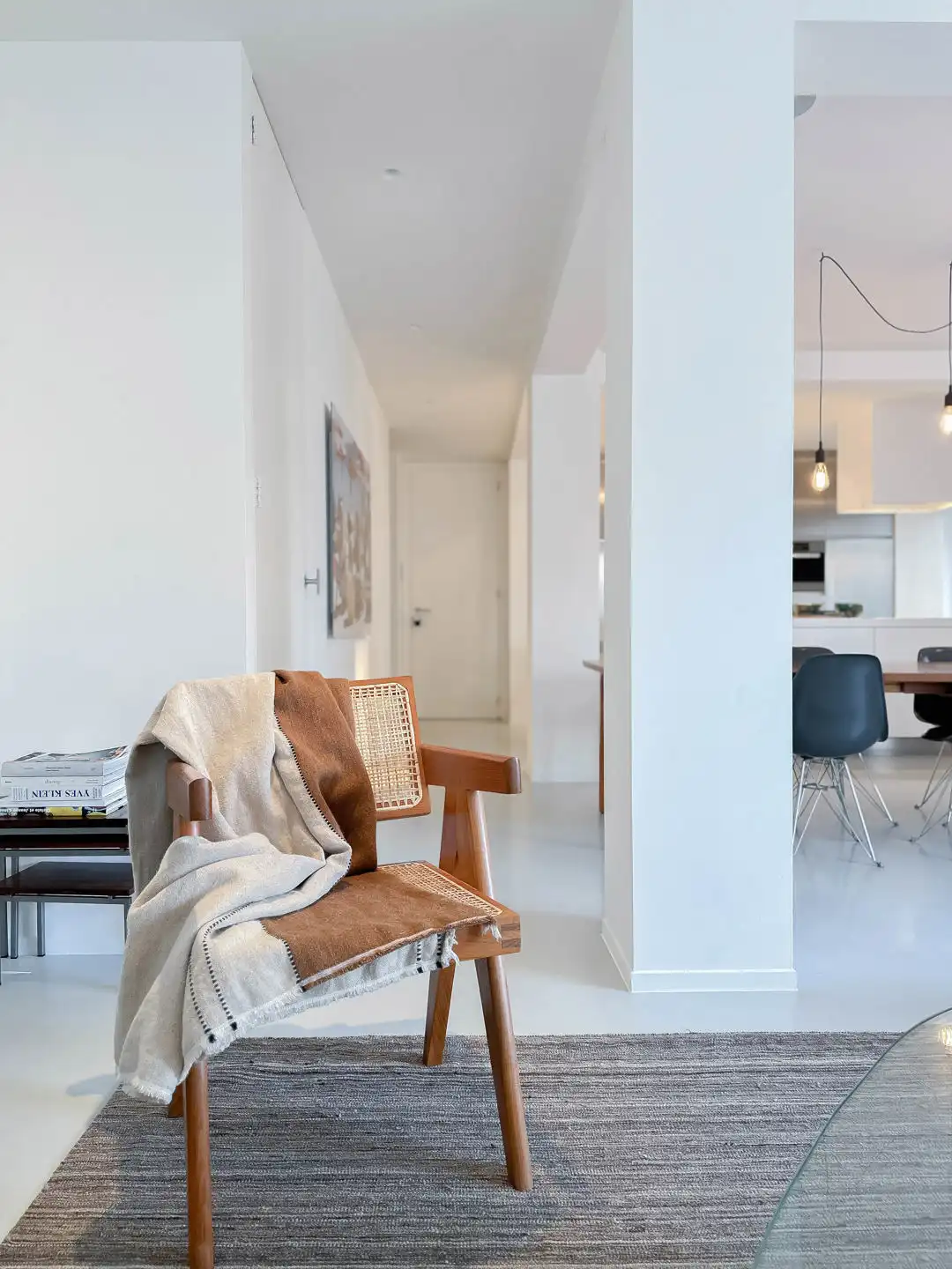 Hedendaags smaakvol ingericht HOEKAPPARTEMENT met loftgevoel foto 7