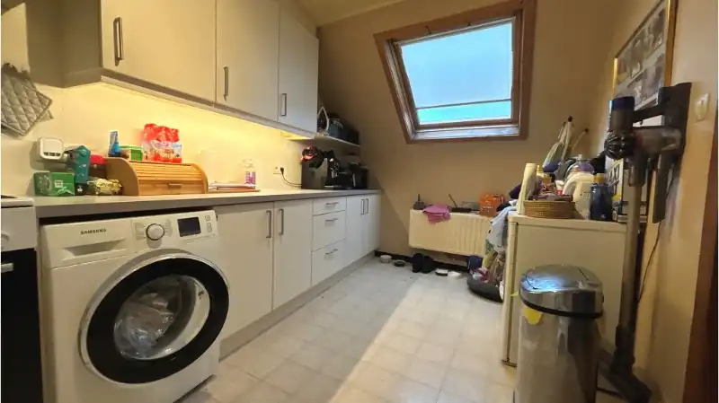 Ruime 2-slaapkamerduplex te huur in Koolkerke Brugge foto 5