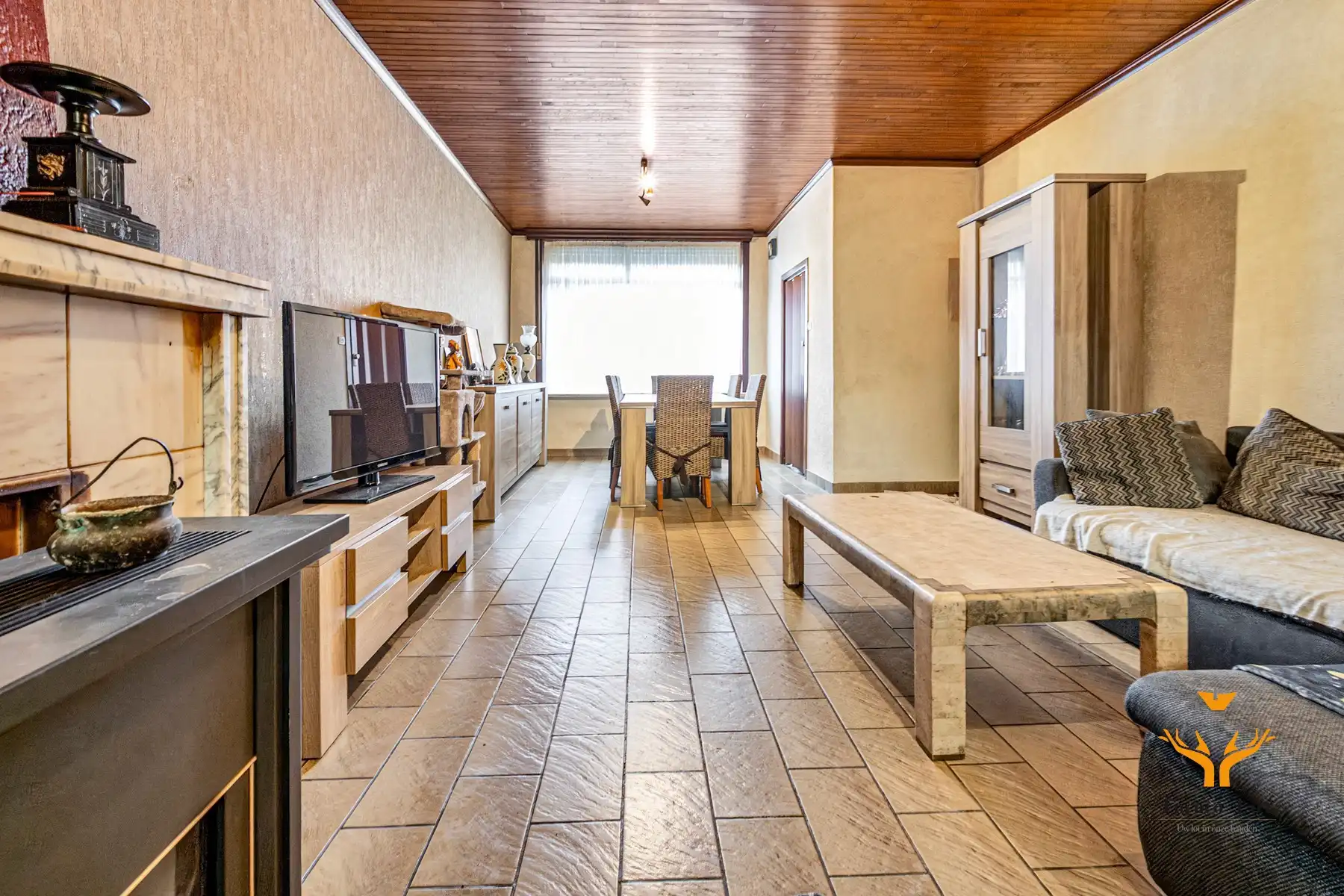 Ruime renovatiewoning met tuin in centrum Zele foto 4