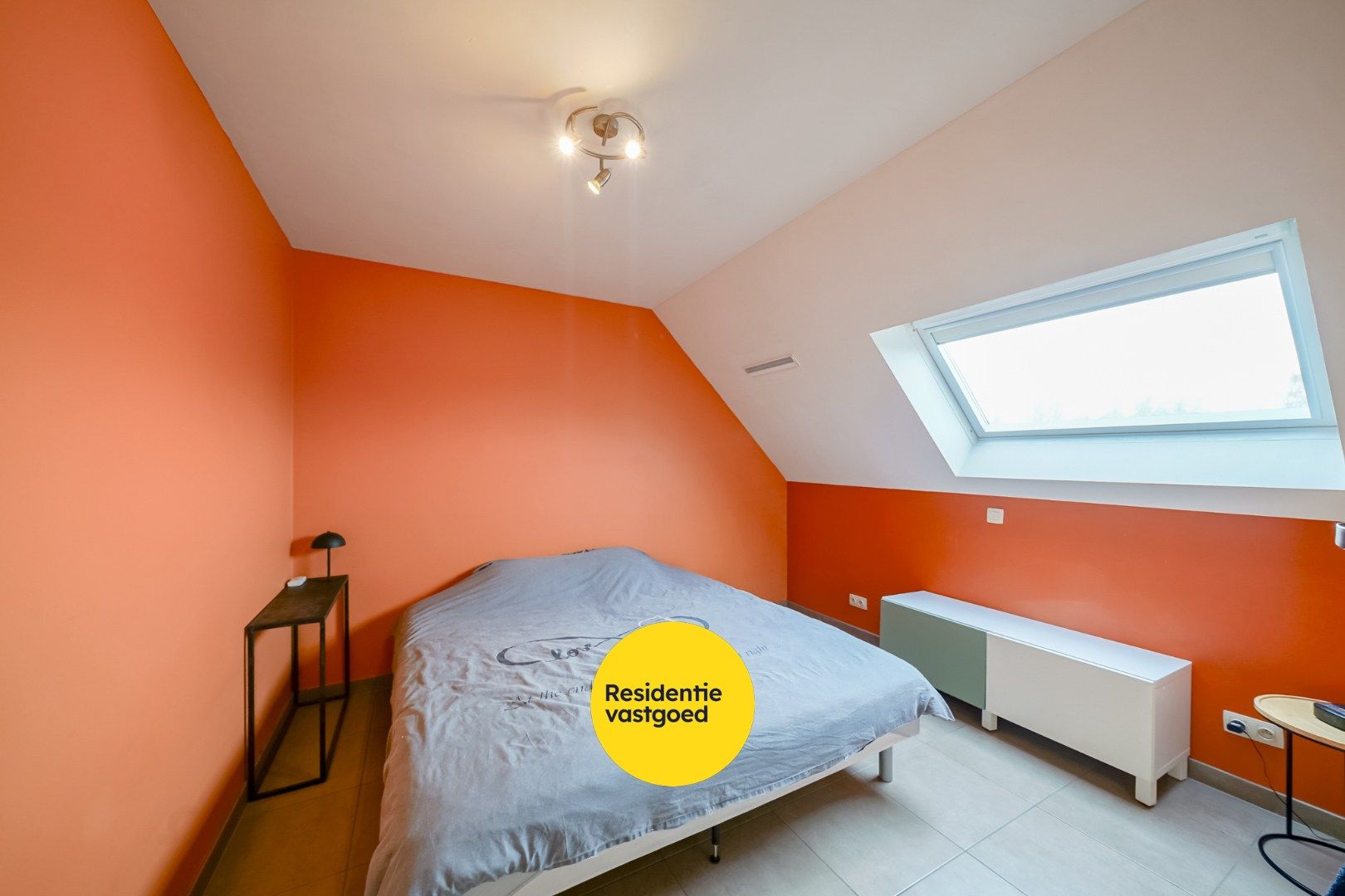 Instapklare woning met 3 kamers, tuin en garage foto 14