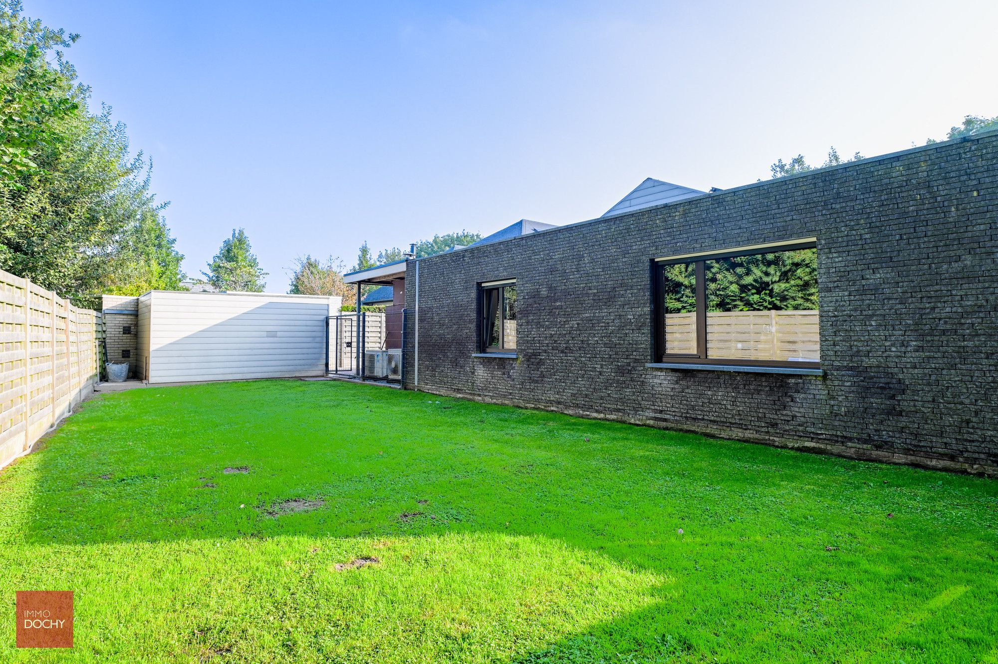 Recent vernieuwde gelijkvloerse villa | de Maurissenstraat foto 3