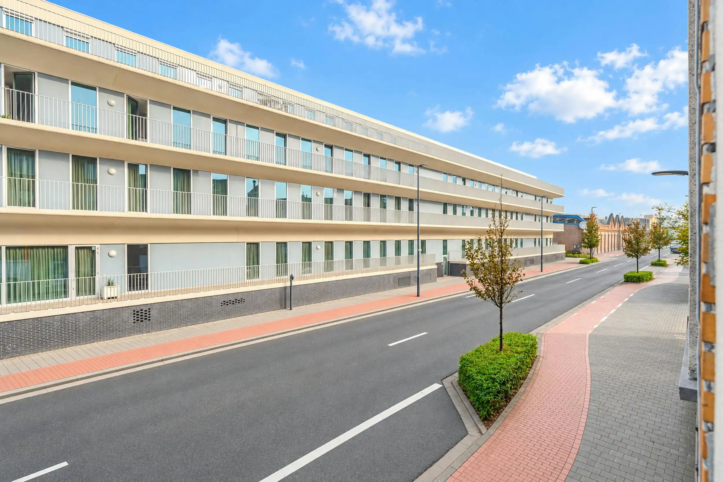 Gerenoveerde studio te koop te Oostende foto 10
