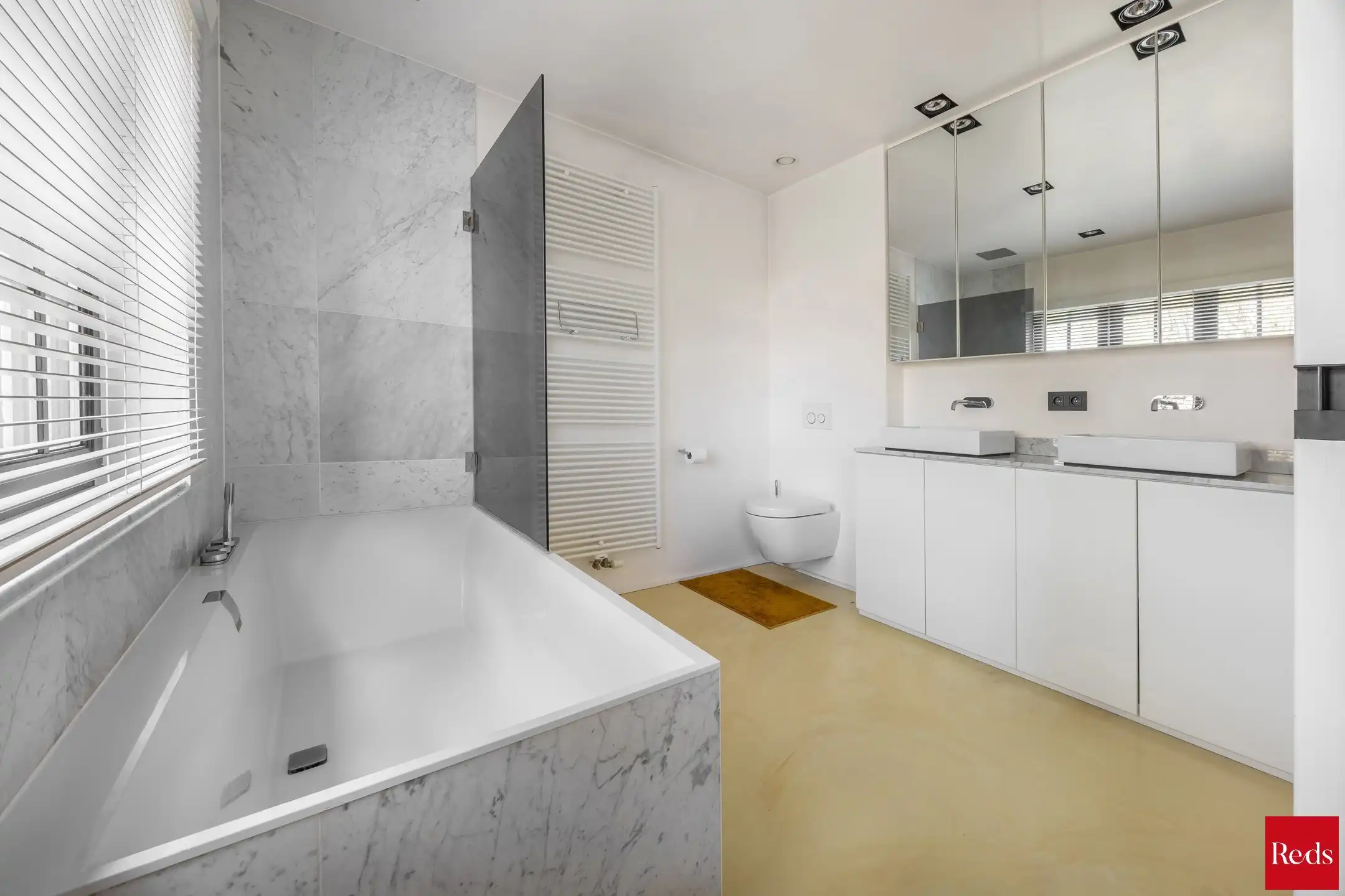 Stijlvolle woning op groene toplocatie nabij het centrum foto 30
