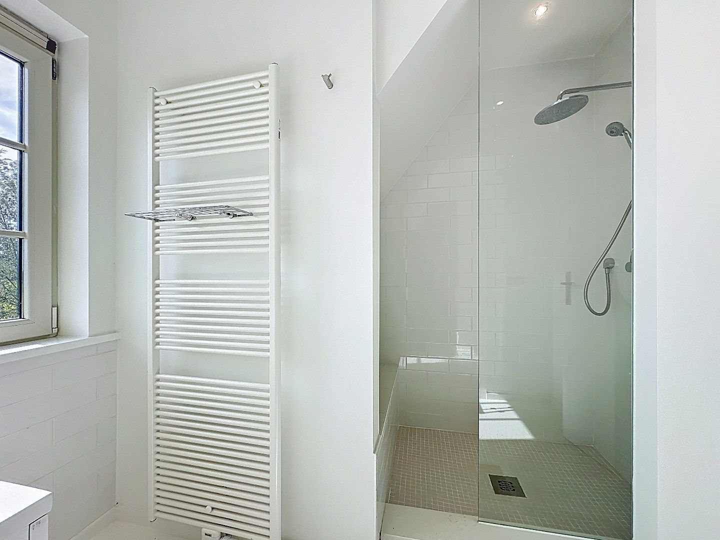 Ruim en modern wonen temidden van de polders foto 25