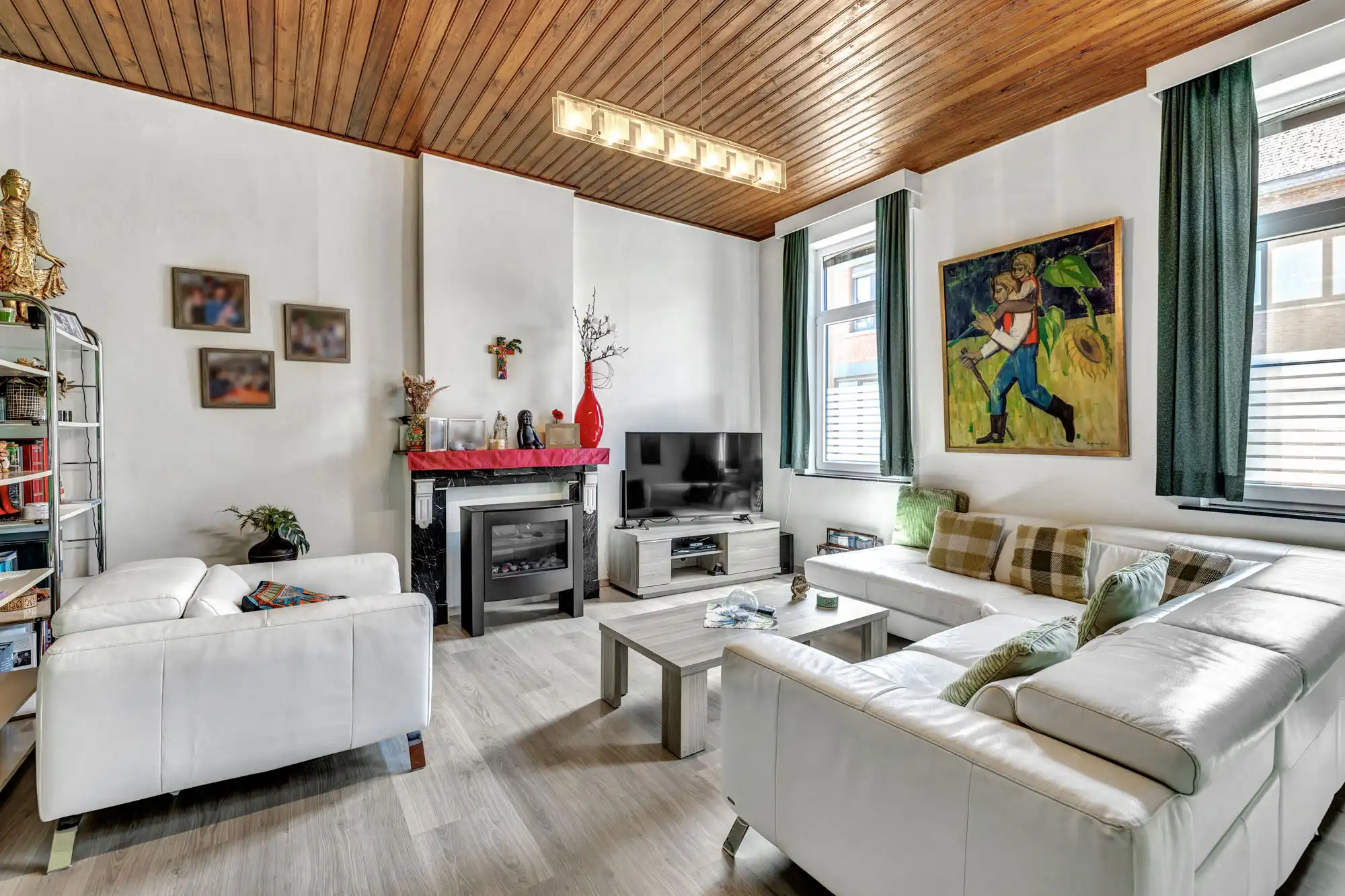 Woonhuis met 5 slaapkamers in het centrum van Pamel foto 4