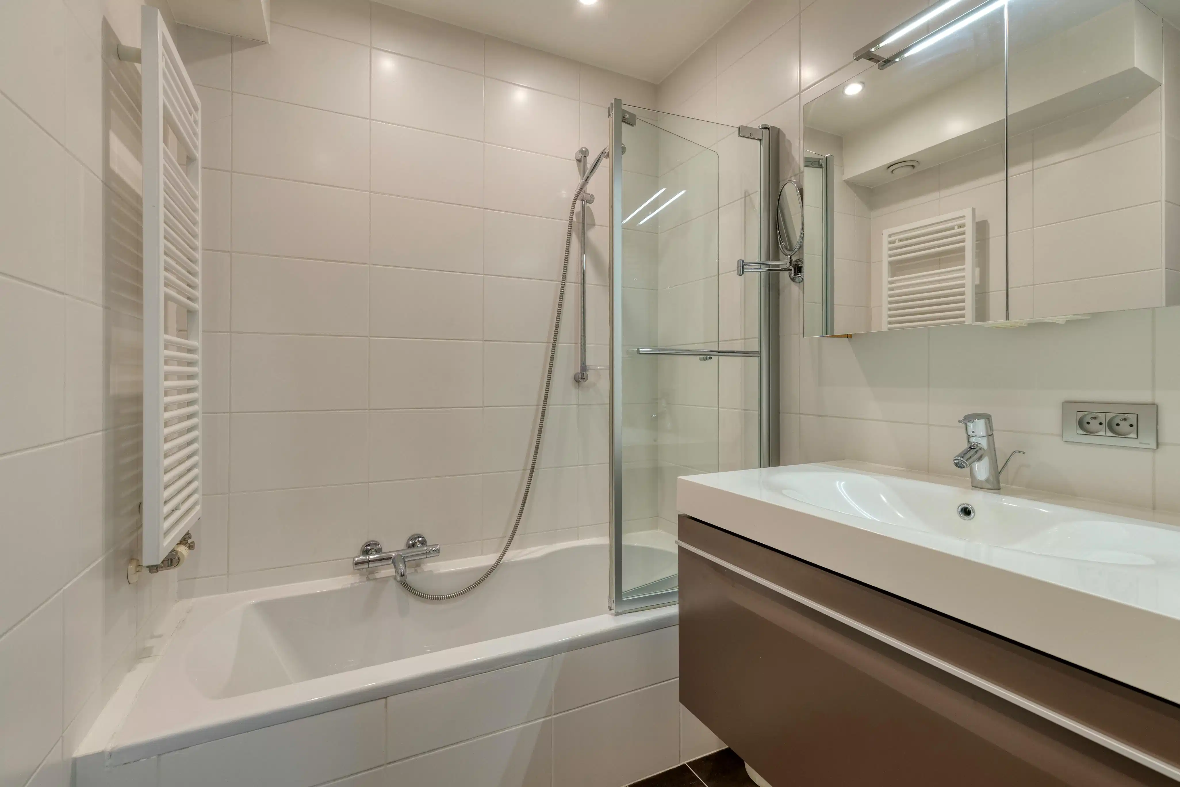 Gemeubeld appartement koop in Blankenberge met zeezicht foto 10