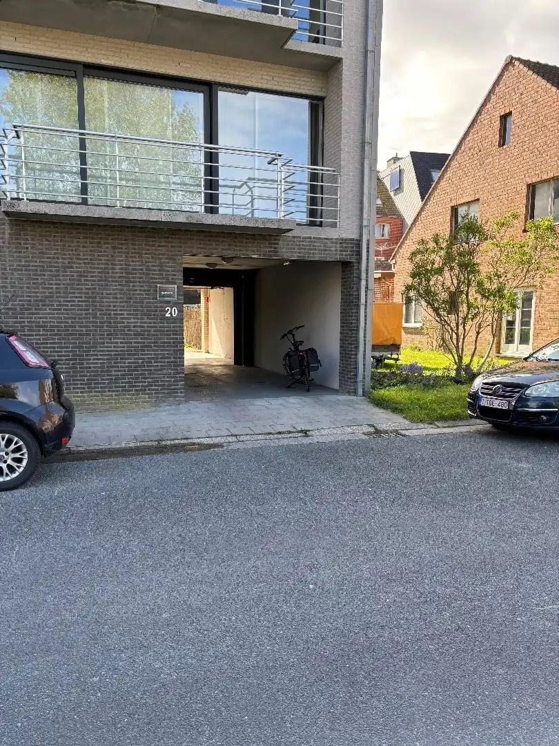 Staanplaats te Bredene nabij het strand! foto 4