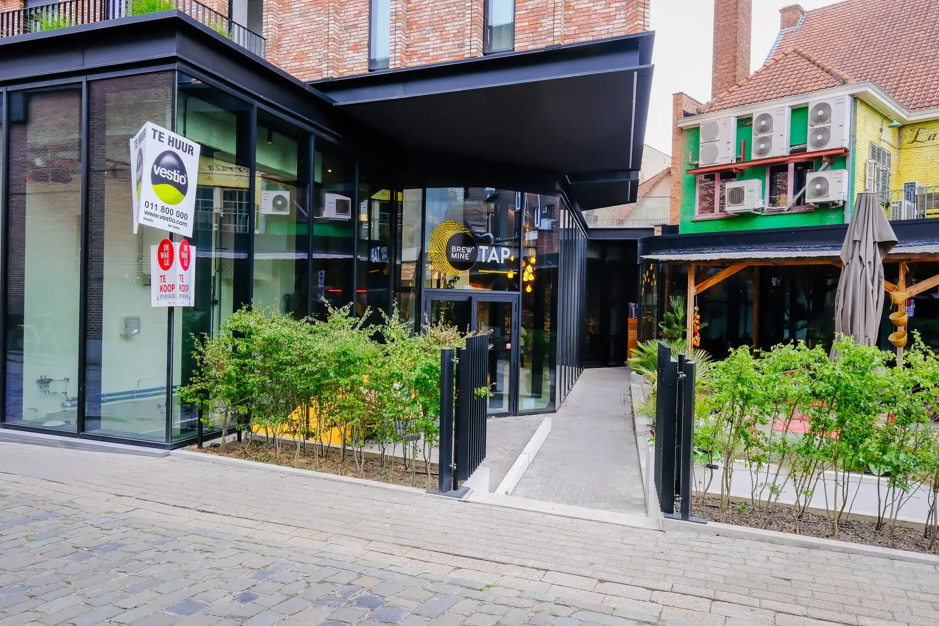 Handelspand van 245 m² op toplocatie in hartje Hasselt foto 3