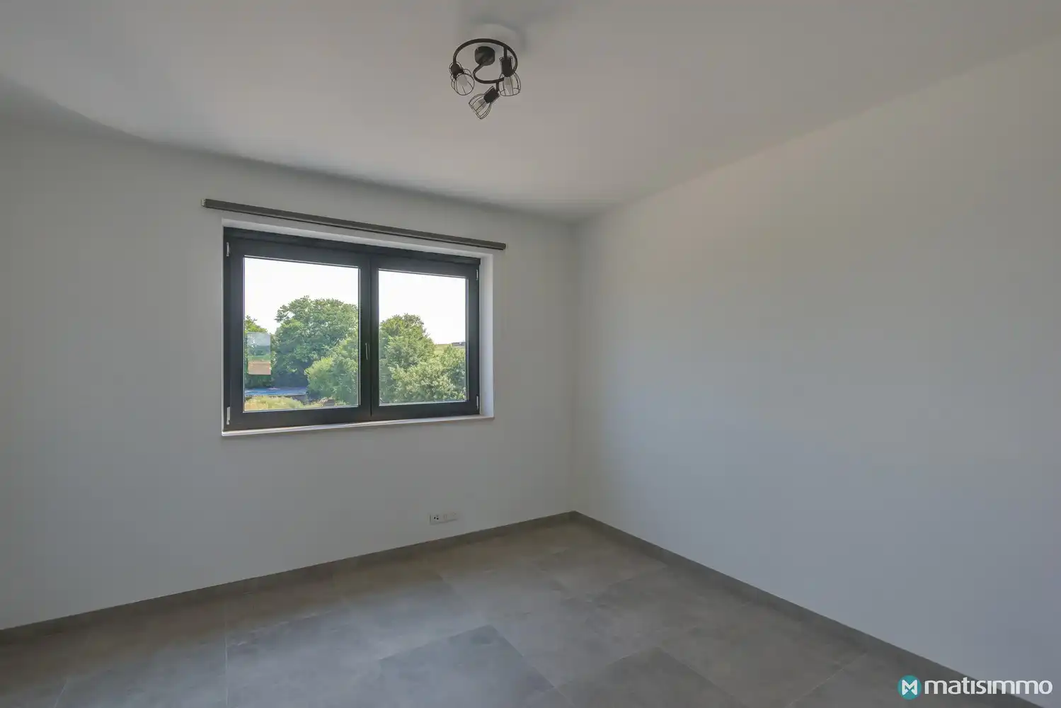 RECENTE ENERGIEZUINIGE GEZINSWONING GELEGEN OP EEN ZEER RUSTIGE LOCATIE TE RIEMST foto 15