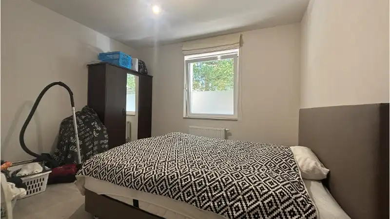 Recent 1-slaapkamerappartement met AUTOSTANDPLAATS te koop in Kristus-Koning Brugge foto 5
