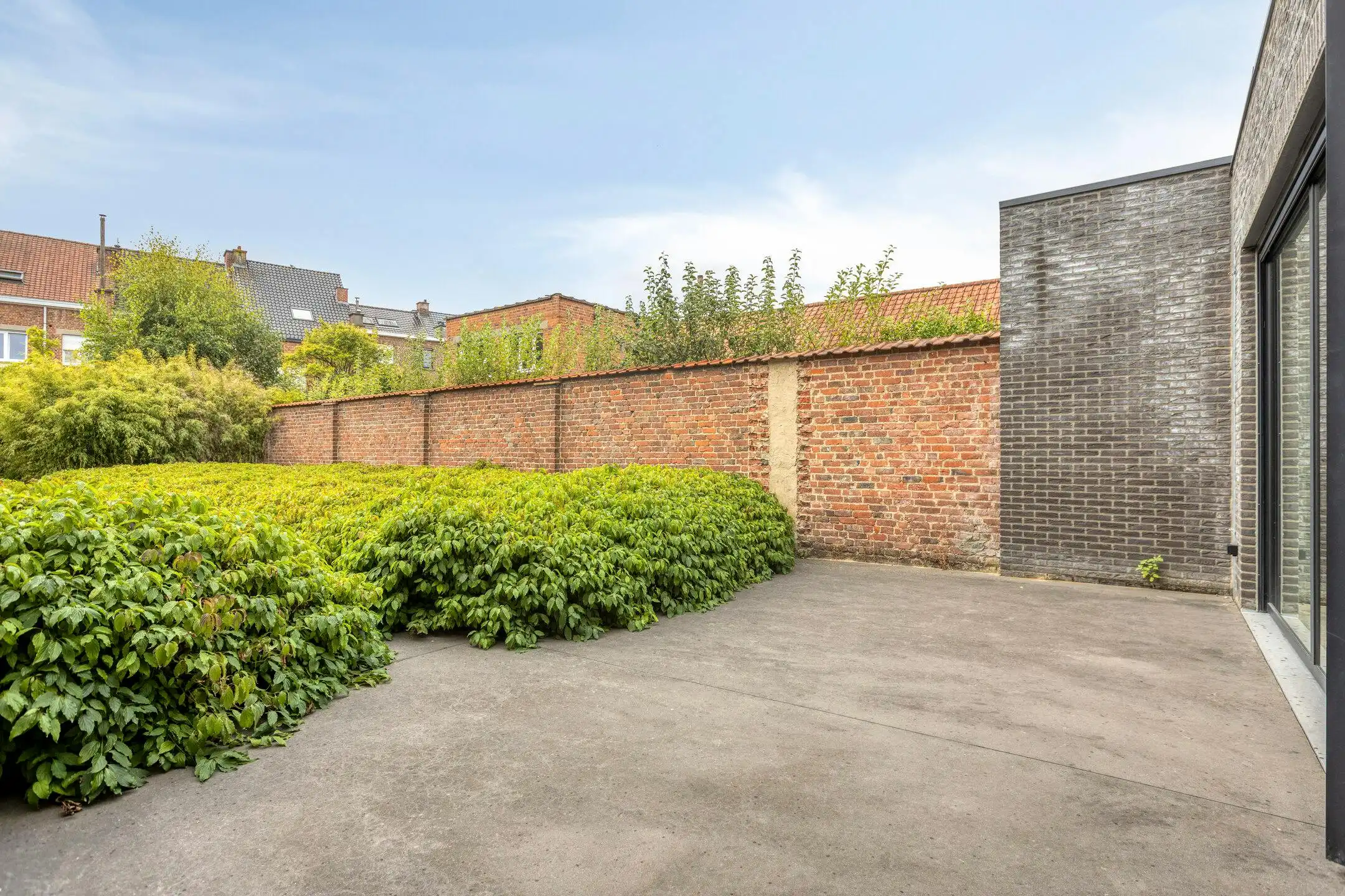 Verhuurde opbrengsteigendom met handelsruimte en duplex  foto 24