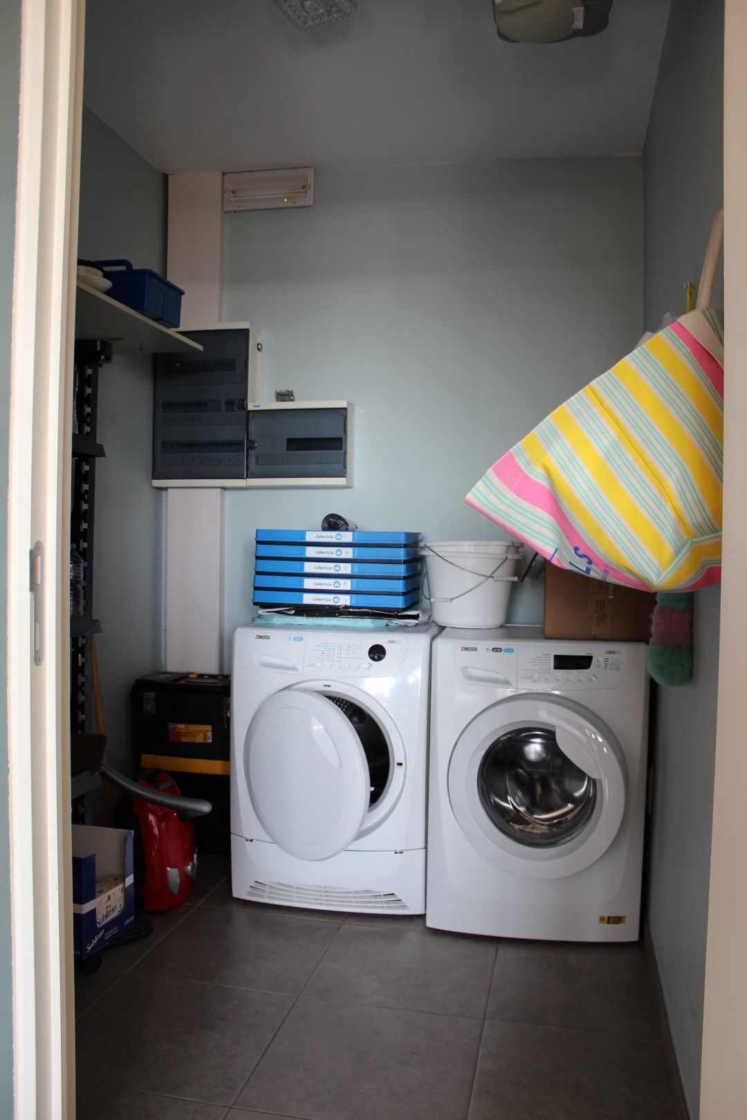 Gezellige serviceflat (1 slpk) in hartje Lommel Centrum foto 17