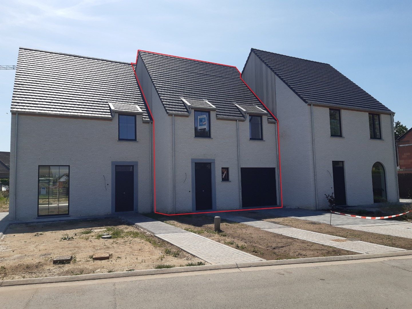 Ruim, stijlvol wonen. foto {{pictureIndex}}
