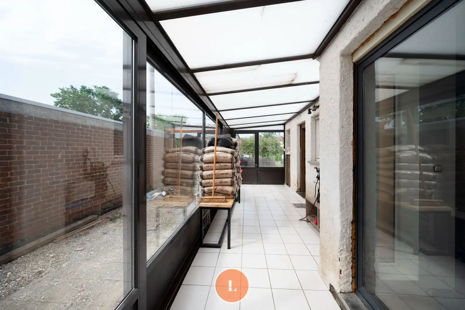 Halfopen woning met 2 slaapkamers (4 mogelijk) en garage foto 11