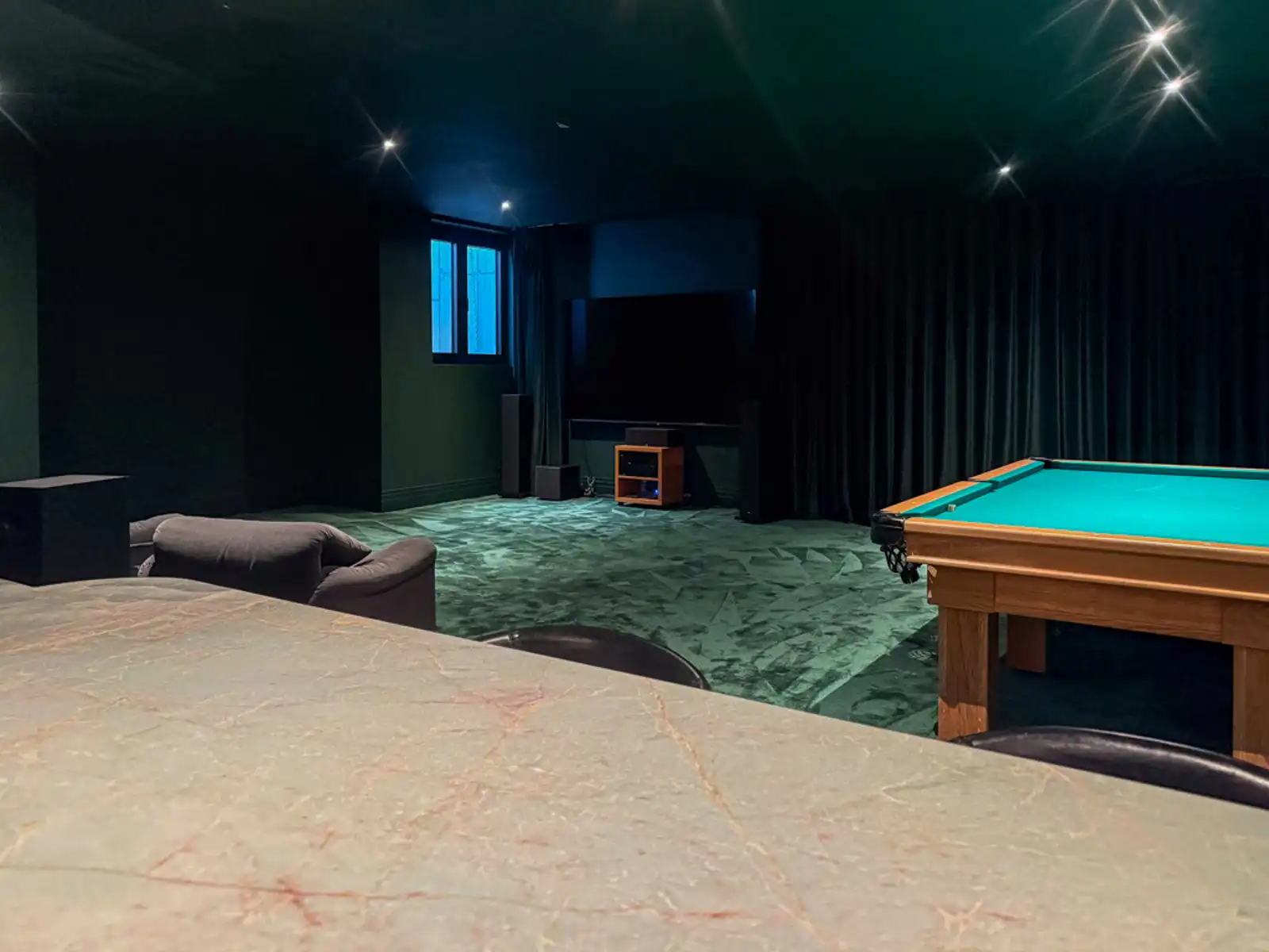 HYPERDELUXE ENGLISH COURTHOUSE VILLA OP ABSOLUTE TOPLOCATIE foto 51
