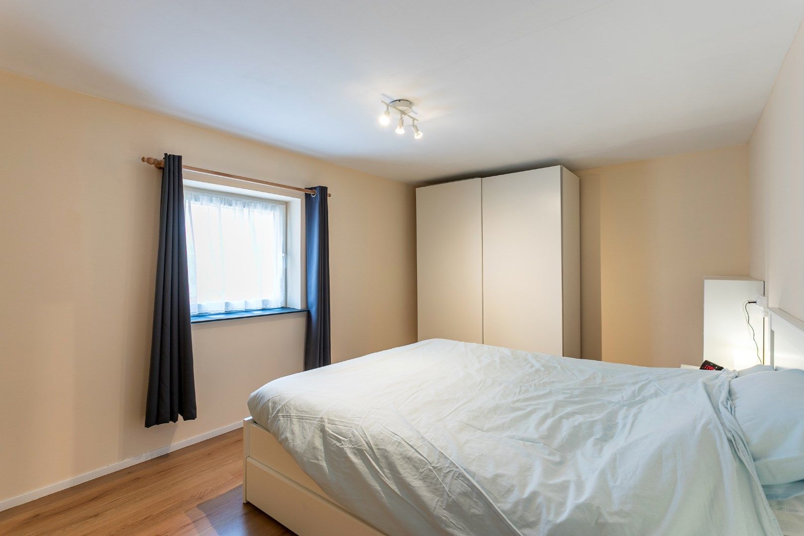 Ruime 4-gevelwoning met 3 slaapkamers, garage en uitbreidingsmogelijkheden (mog. extra slaapkamers,/hobby- of werkruimte) op 9a 39ca foto 17