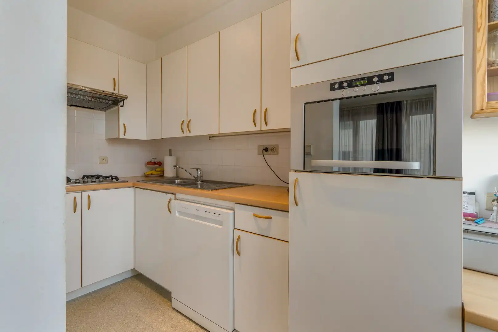 Opbrengsteigendom te koop in het centrum van Oostende met 5 vergunde appartementen foto 18