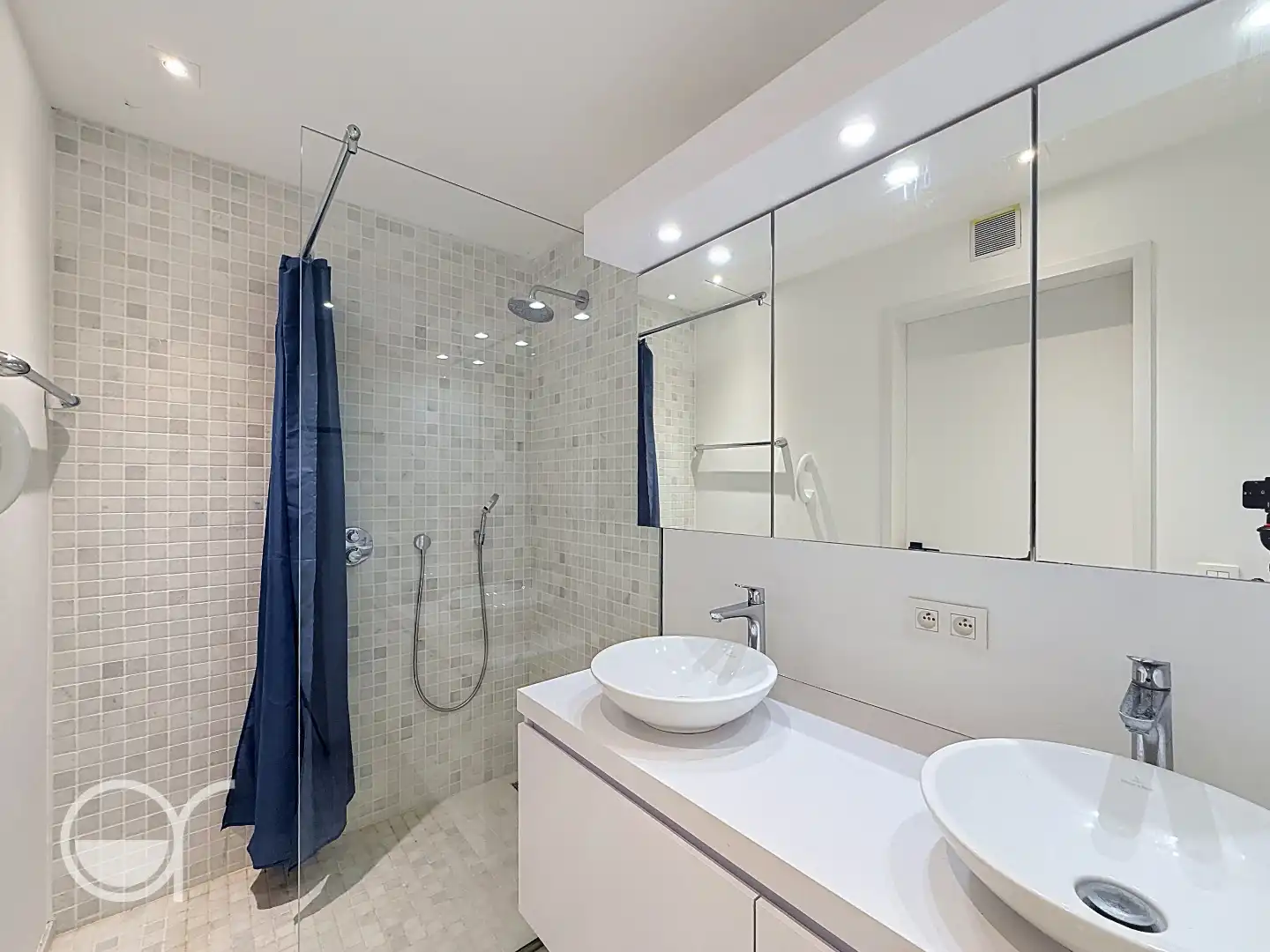 Luxueus gelijkvloers appartement in het dorp van Sint-Martens-Latem foto 13
