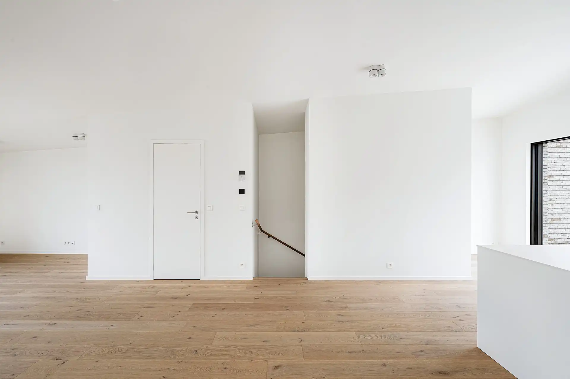 Architecturale BEN-woning met uitzonderlijke leefruimte en zonovergoten terrassen foto 4