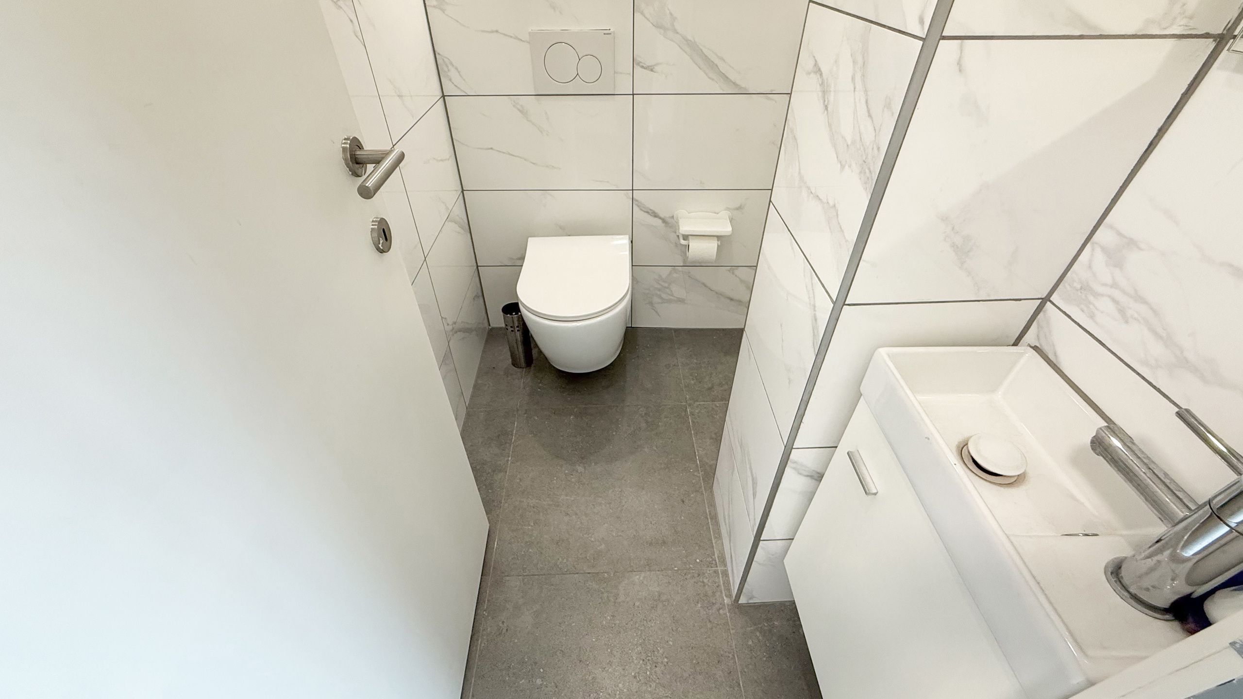 Ruim appartement met 2 slpks en dakterras in centrum Zolder! foto 12