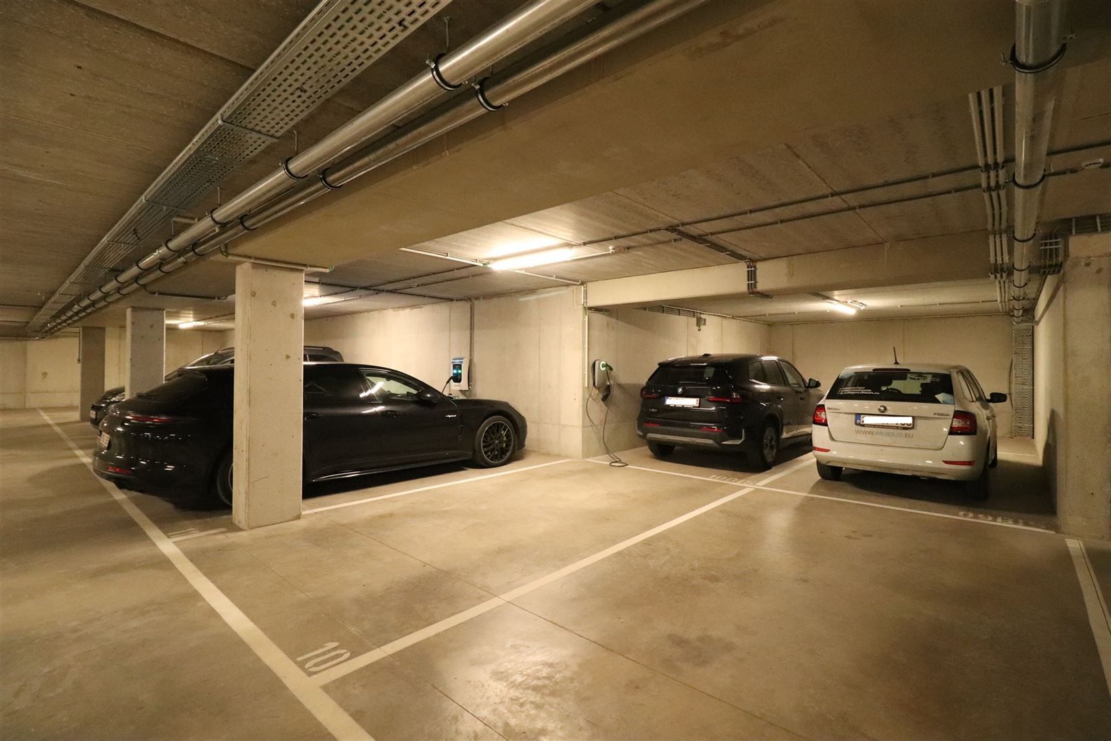 Dubbele ondergrondse staanplaats foto 2