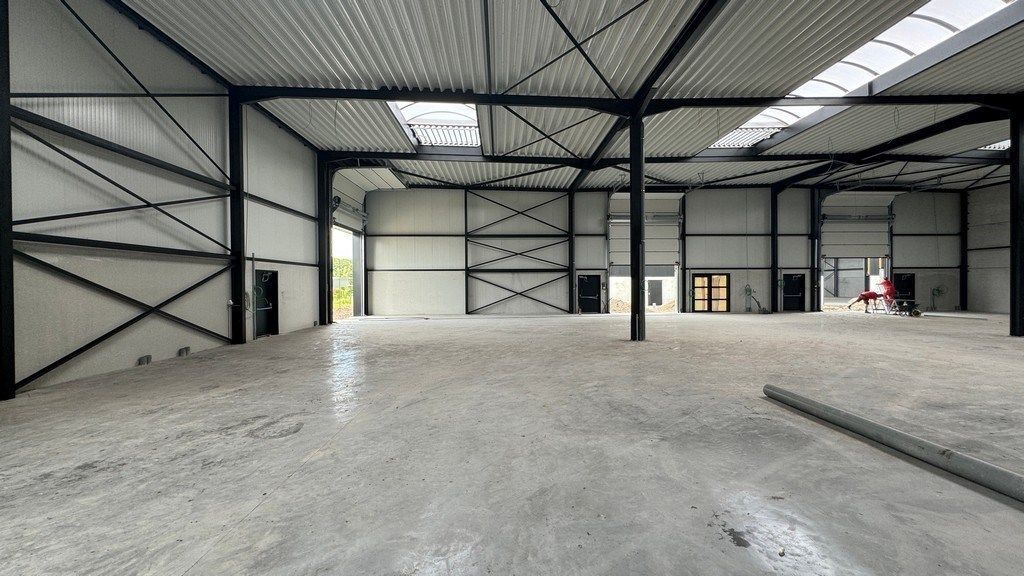 Nieuwbouw loods te huur in Buggenhout foto 7