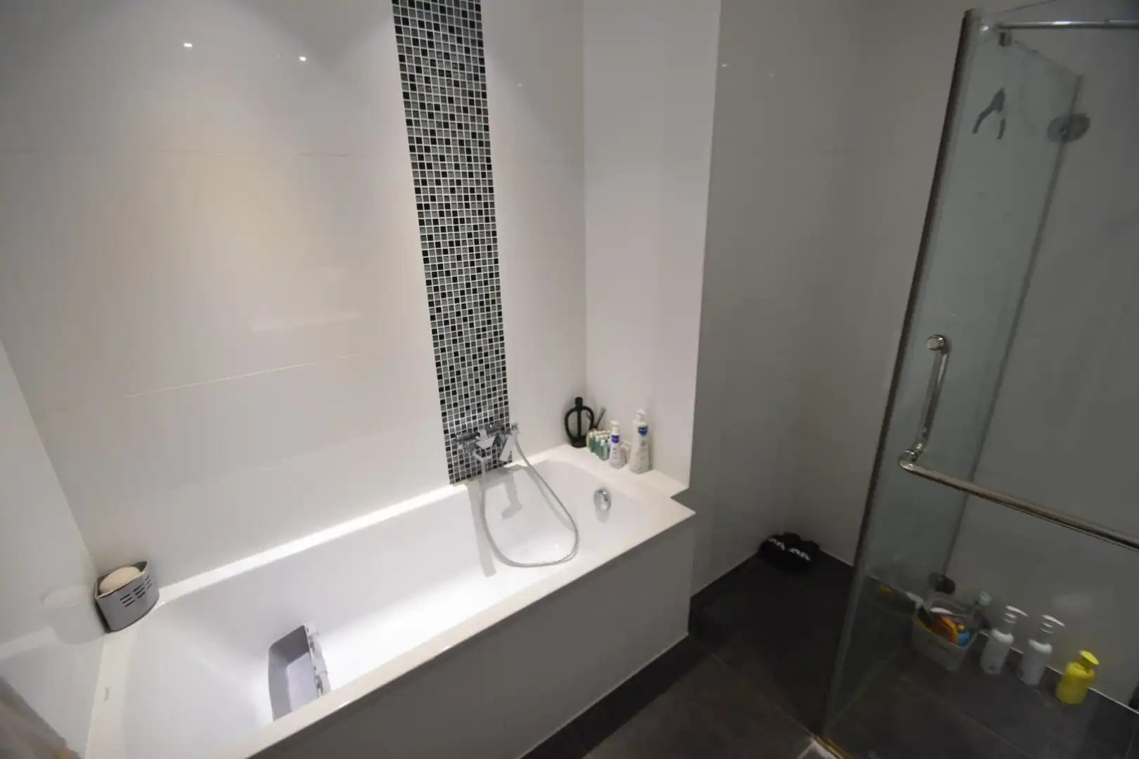 Zeer verzorgd appartement met 2 slaapkamers foto 9