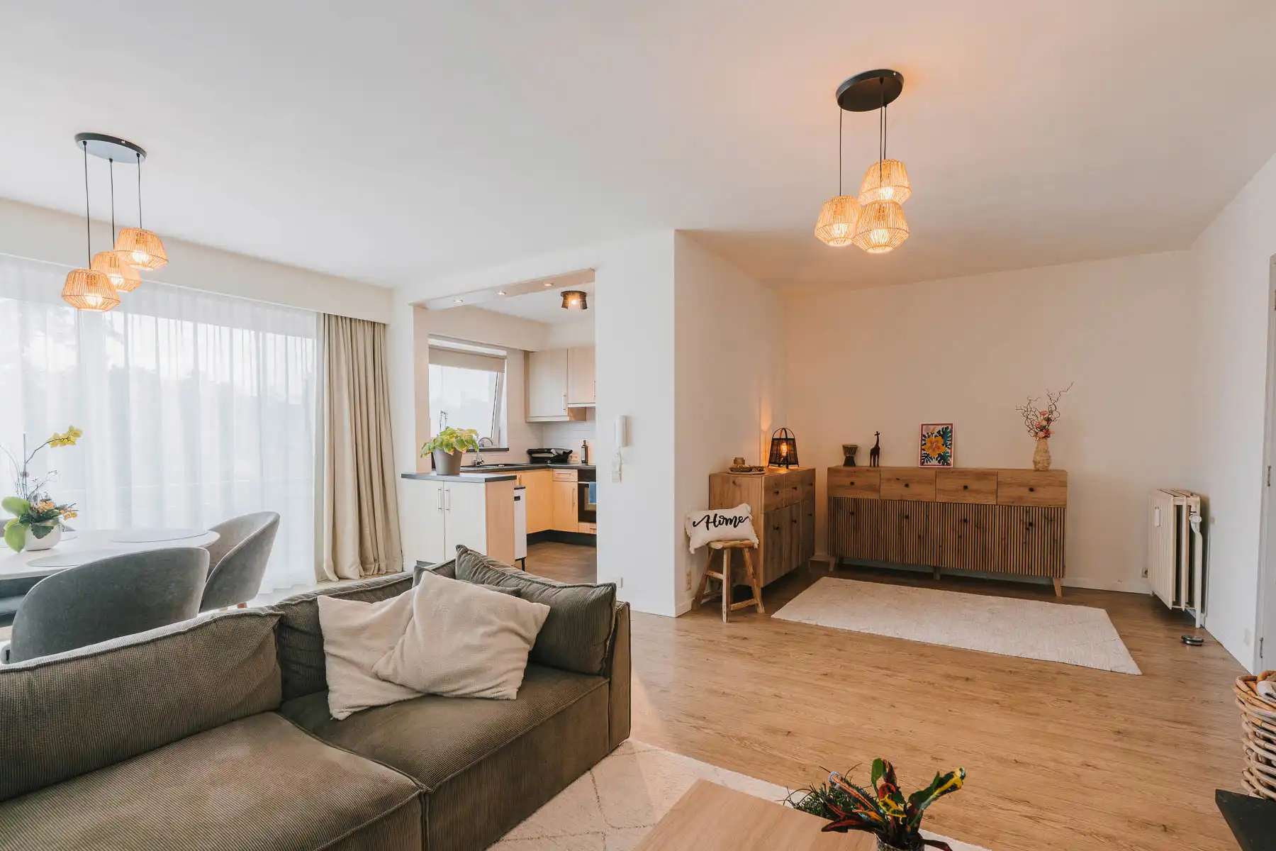 Instapklaar energiezuinig 2-slpk appartement met garagebox foto 4