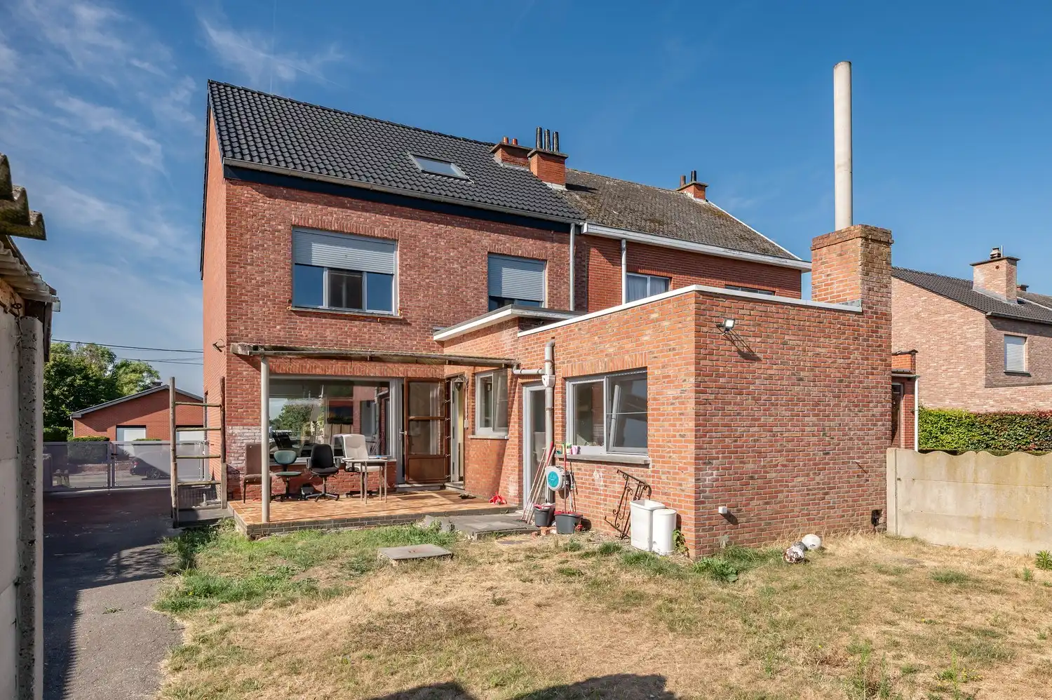 DEELS GERENOVEERDE WONING IN EEN RUSTIGE STRAAT foto 18