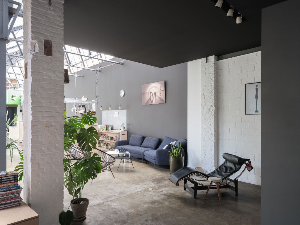 Lichtrijke en karaktervolle loft met tuin en 5 slaapkamers op toplocatie nabij Gent centrum! foto 10