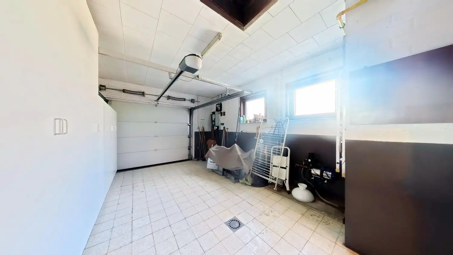 Centraal gelegen woning met 3 slaapkamers en mooie tuin! foto 12